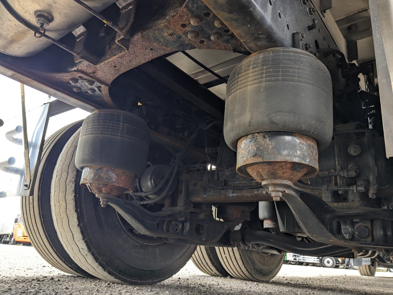 vehicle_image_20260609092809fUIpk54QxH.jpg