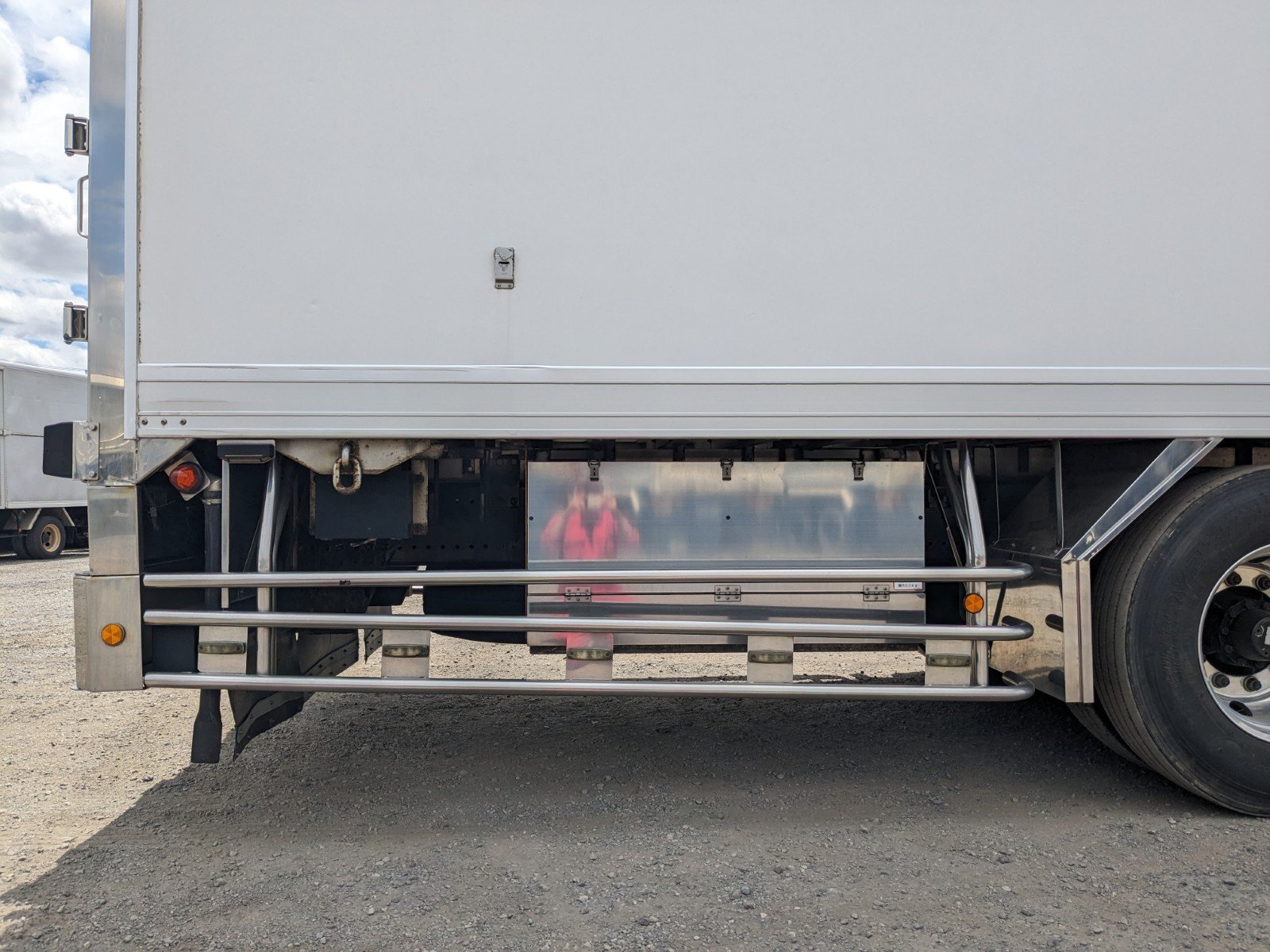 vehicle_image_20260609092809mAGy7gaPmW.jpg
