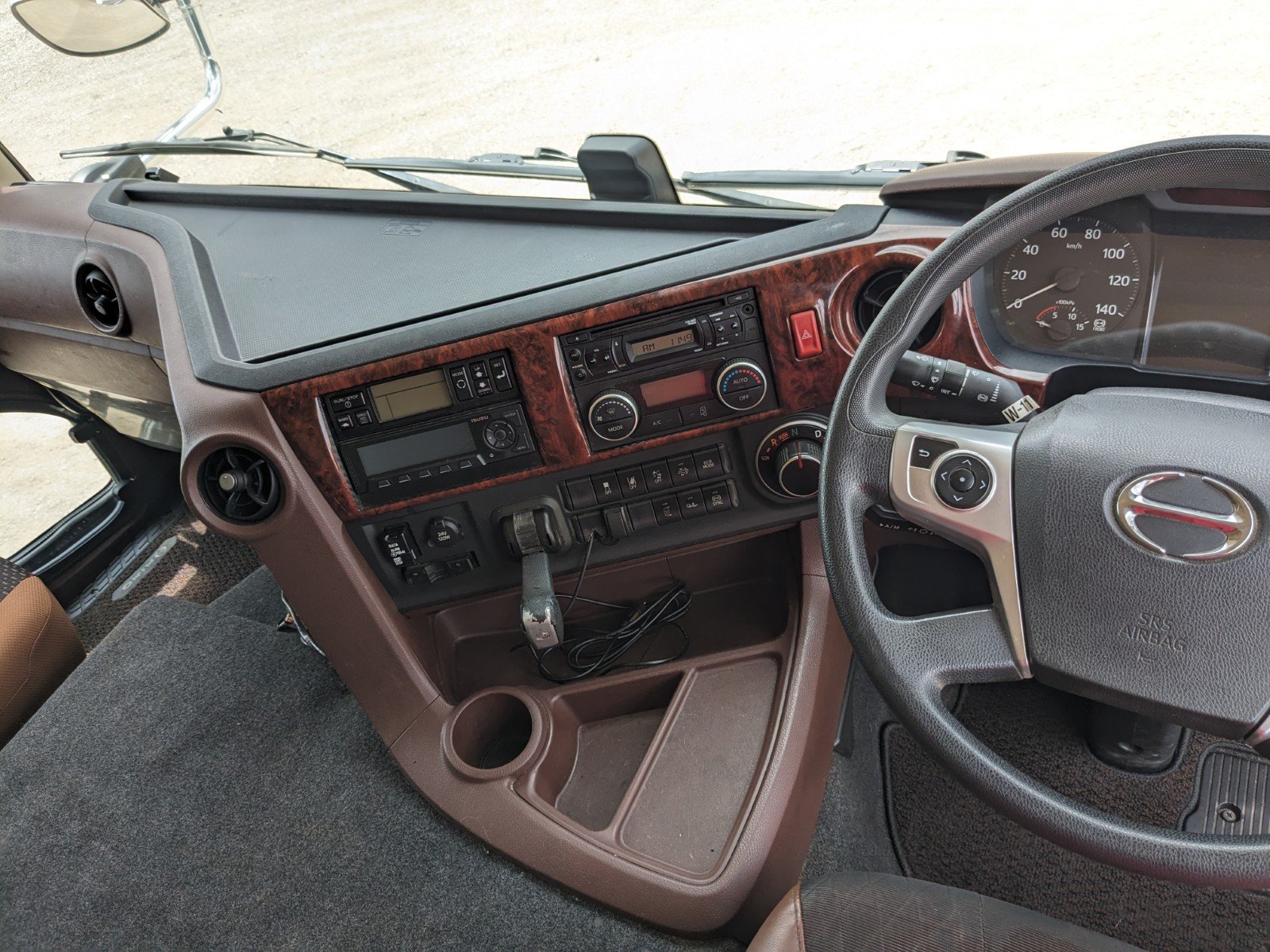 vehicle_image_20260609092809mseCrhyR57.jpg