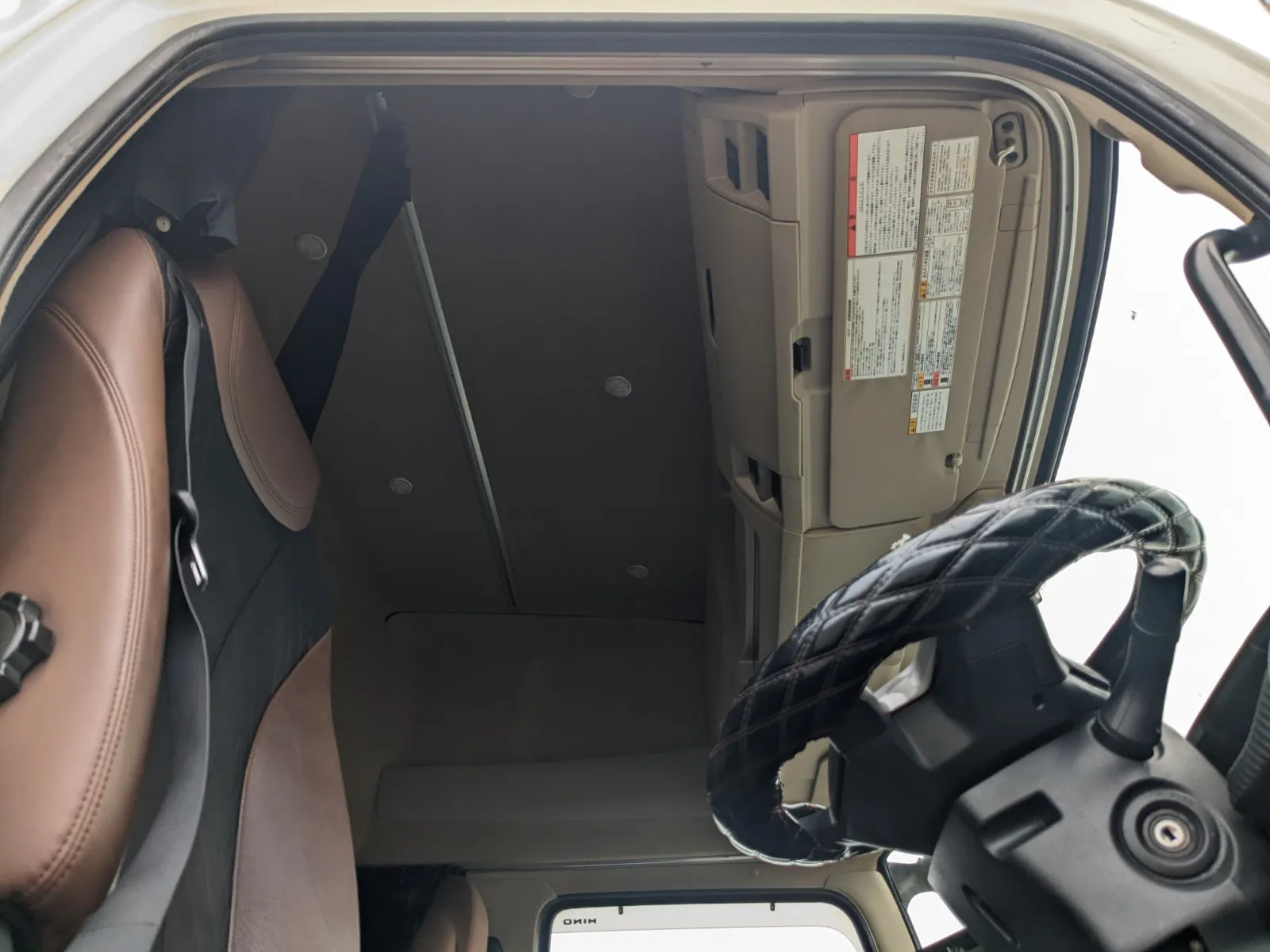 vehicle_image_20260707103553UqmT8cOWeq.webp