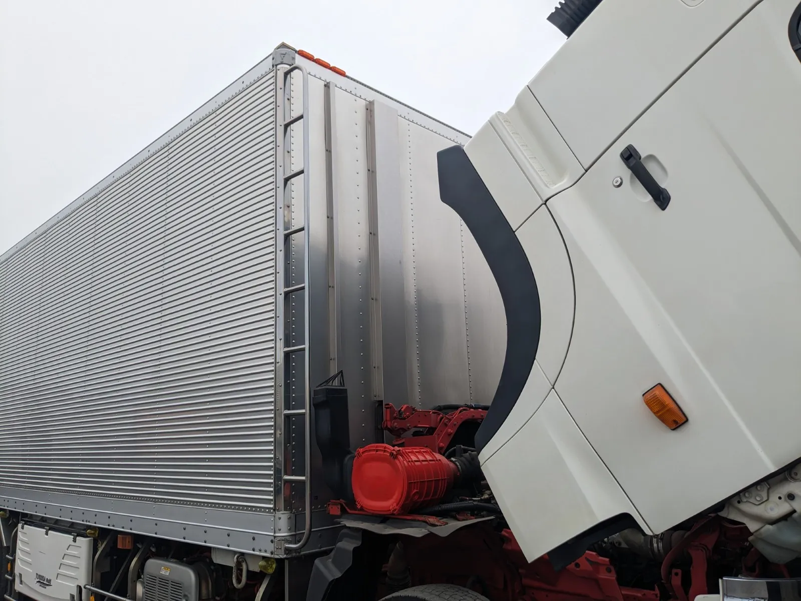 vehicle_image_20260707103557Zgyx8X9GiW.webp