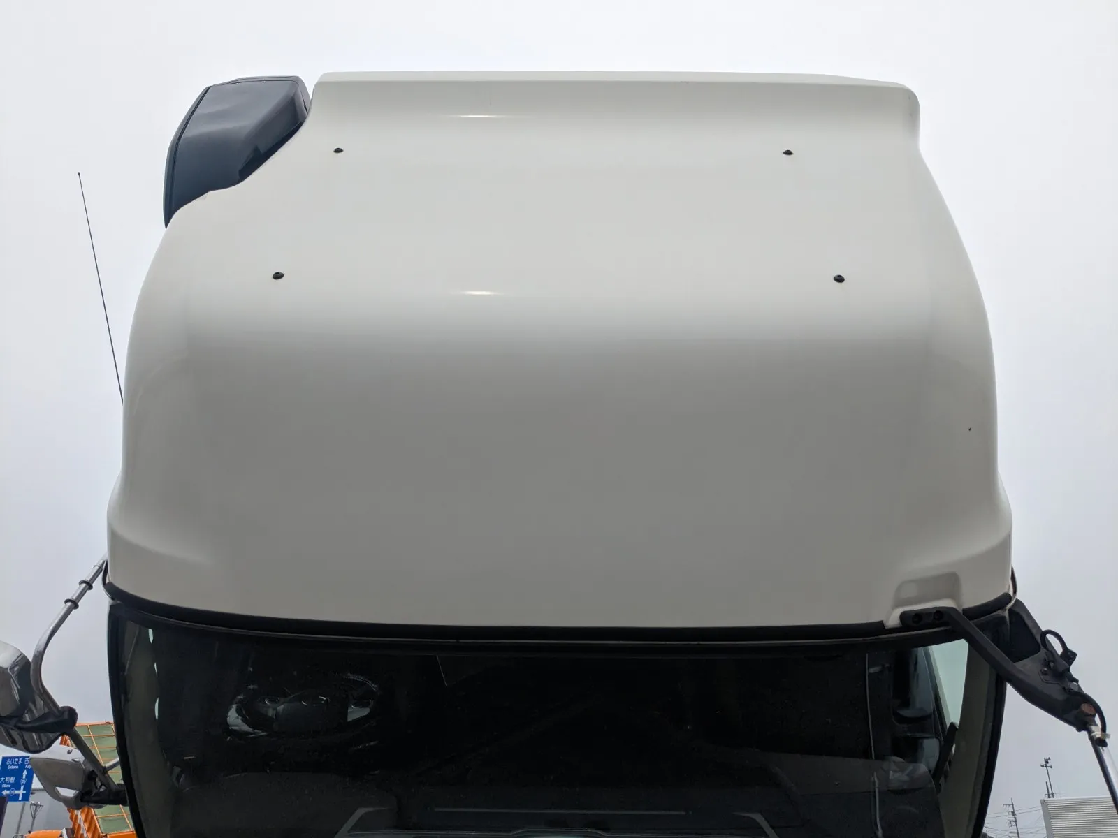 vehicle_image_20260707103557xhI4W6SFnR.webp