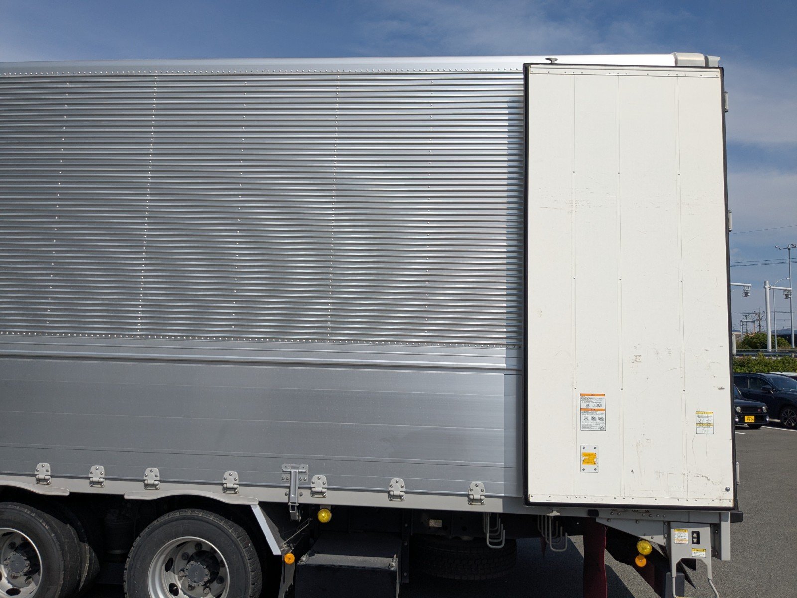 vehicle_image_20260615110618SnliQNXgcM.jpg