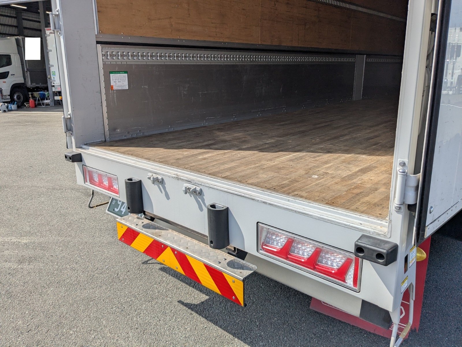 vehicle_image_202606151152535YVjIt4Rze.jpg