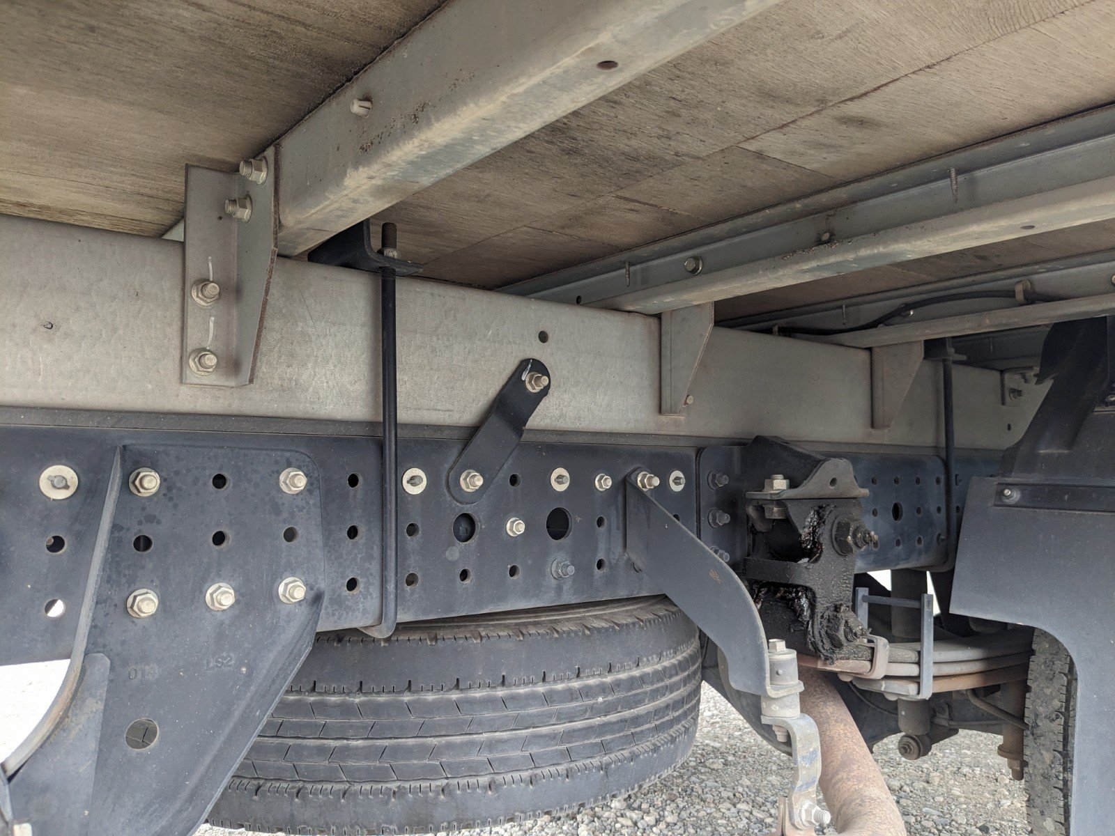 vehicle_image_20260612114727ozsvlru8Bx.jpg