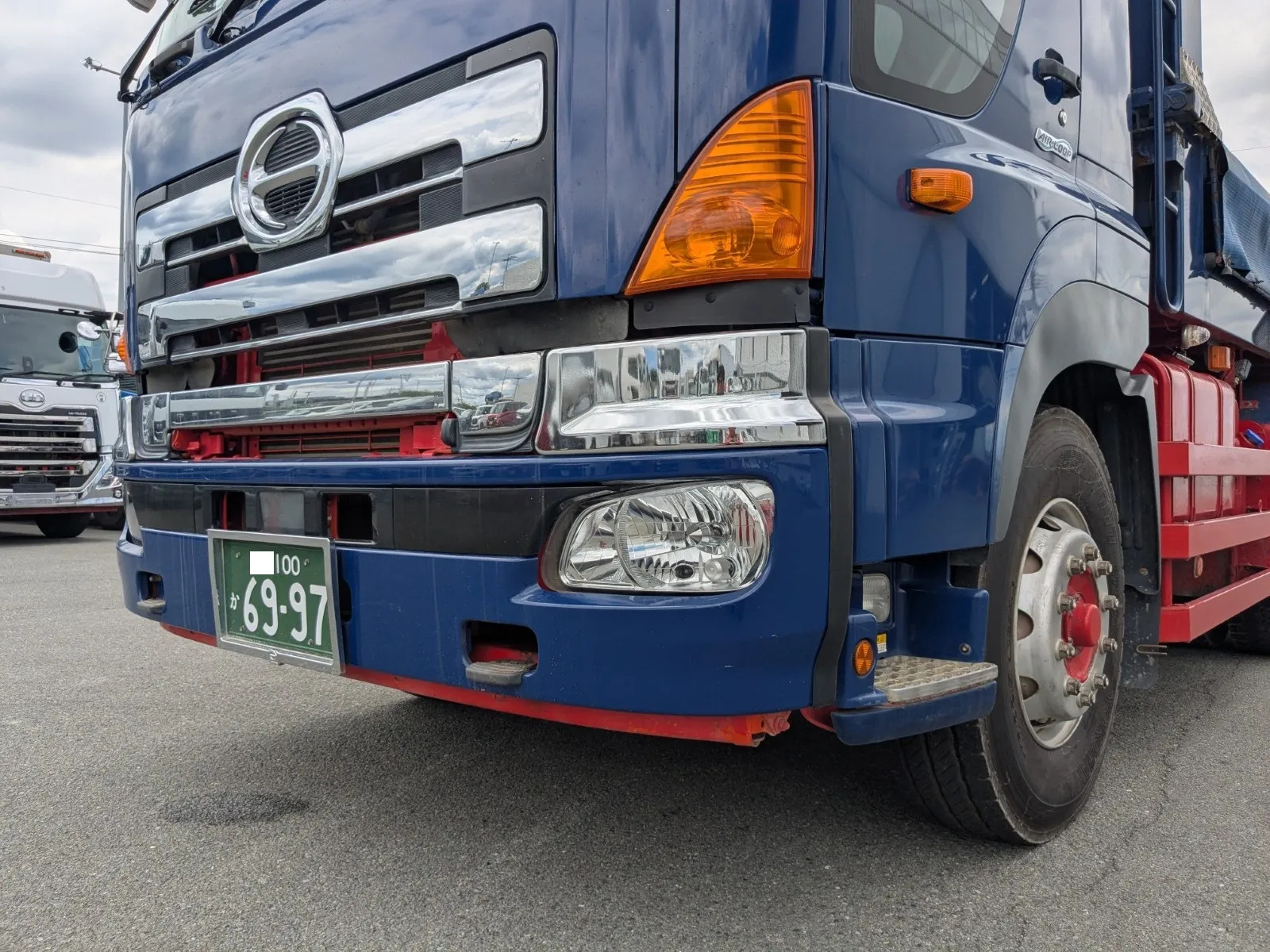 vehicle_image_20260616171945GqbODfSaCz.webp