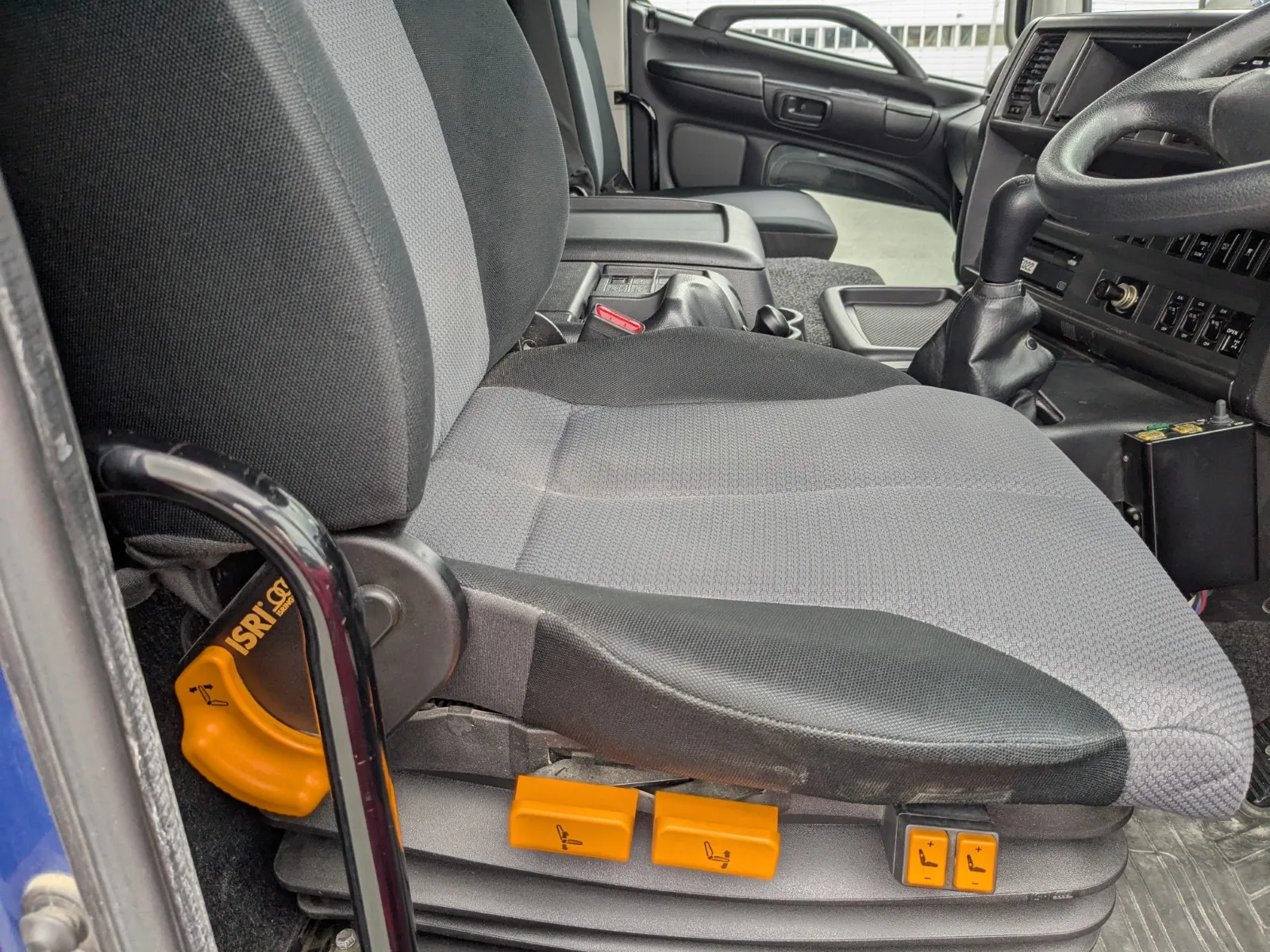 vehicle_image_20260616171945cuCgy9r2T8.webp
