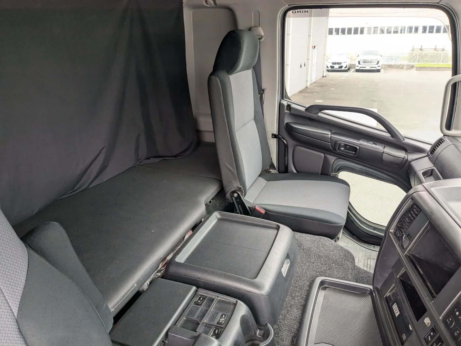 vehicle_image_20260616171945tmuj3eyti4.webp