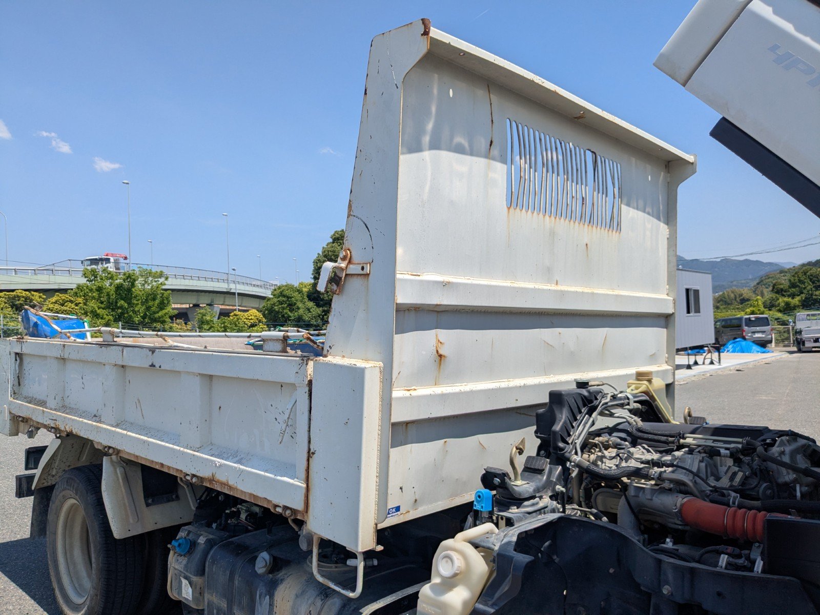 vehicle_image_20260522101727L5zJZsfkJa.jpg