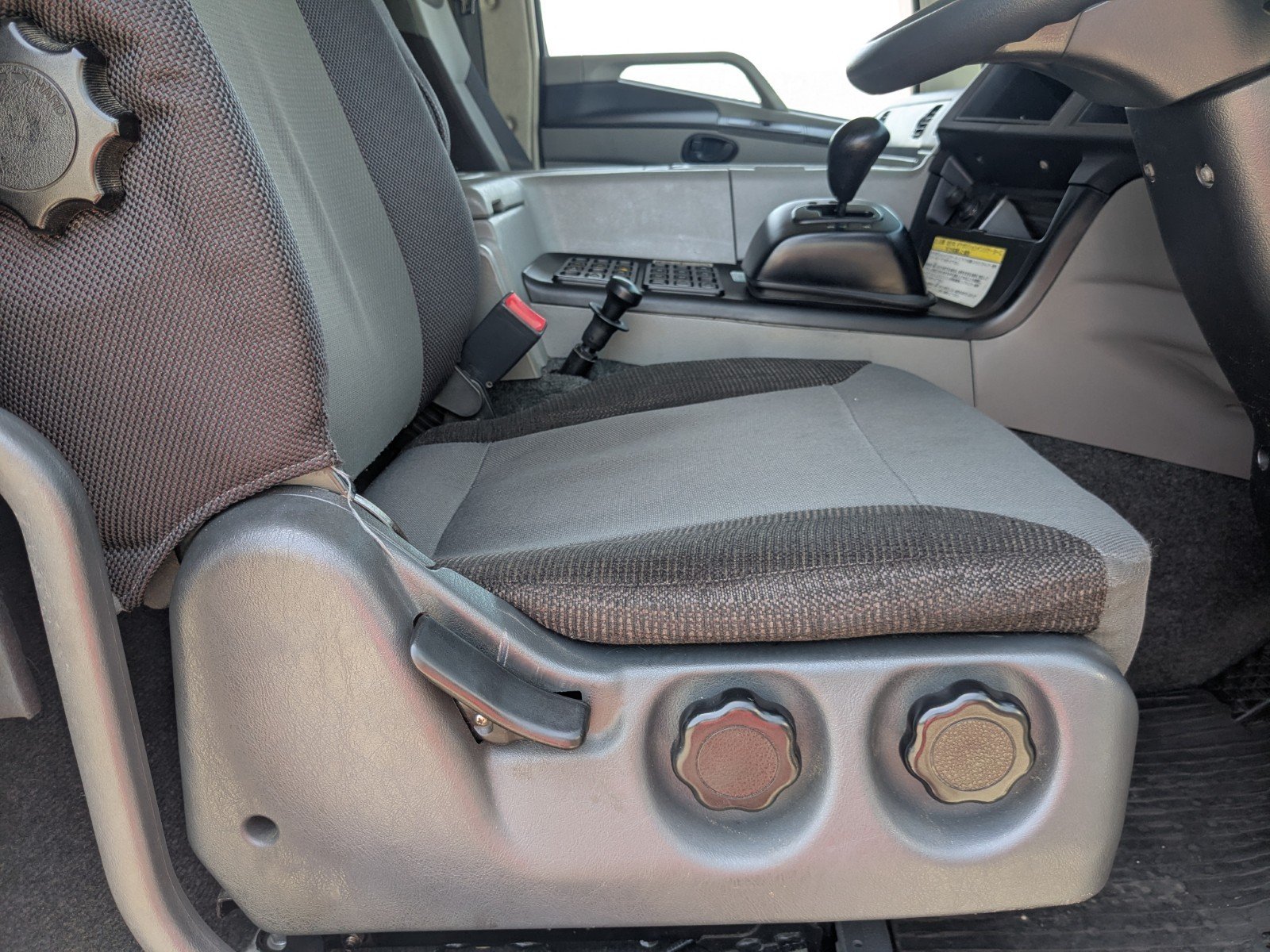 vehicle_image_202605190956531dVSGve6fl.jpg