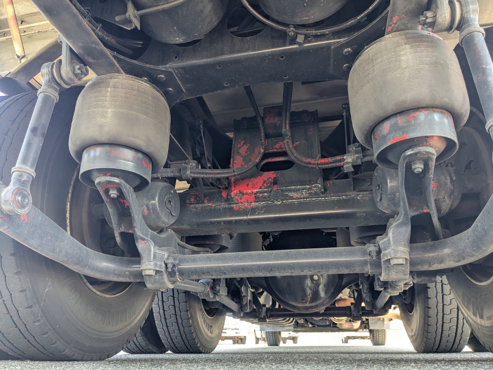 vehicle_image_20260519095653huXOeq7S08.jpg