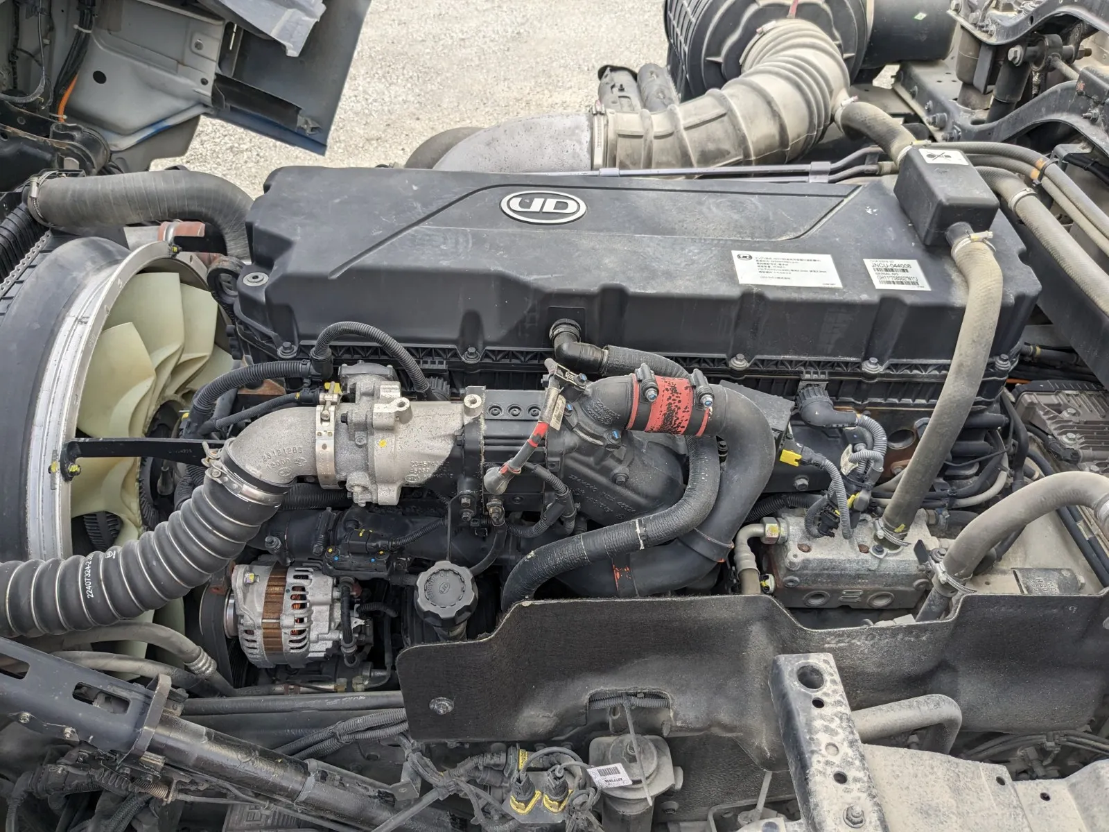vehicle_image_20260616180034BQzxUyFY1N.webp