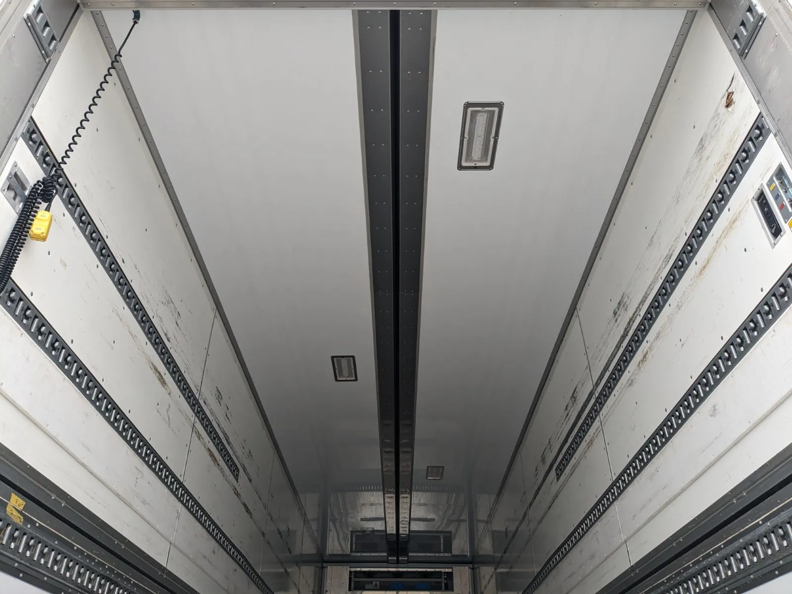 vehicle_image_20260616180034FC6J1E3vt1.webp