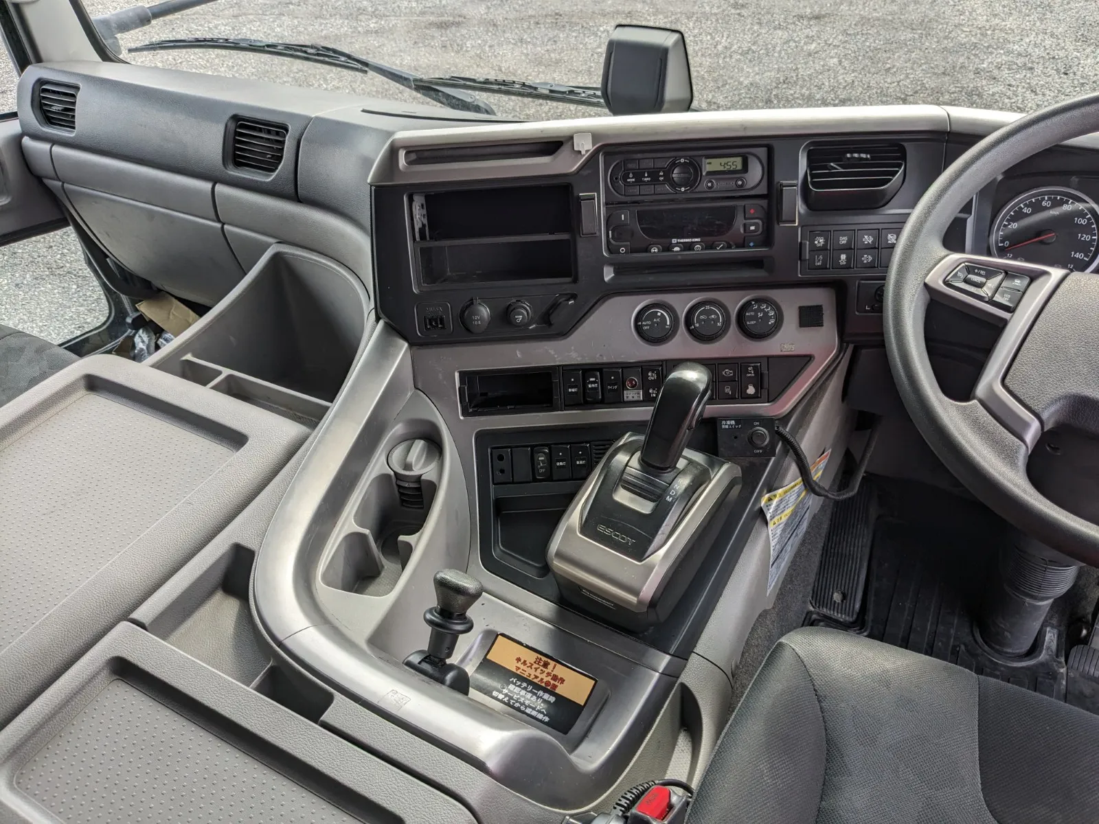vehicle_image_20260616180034Gzh8khwfZV.webp