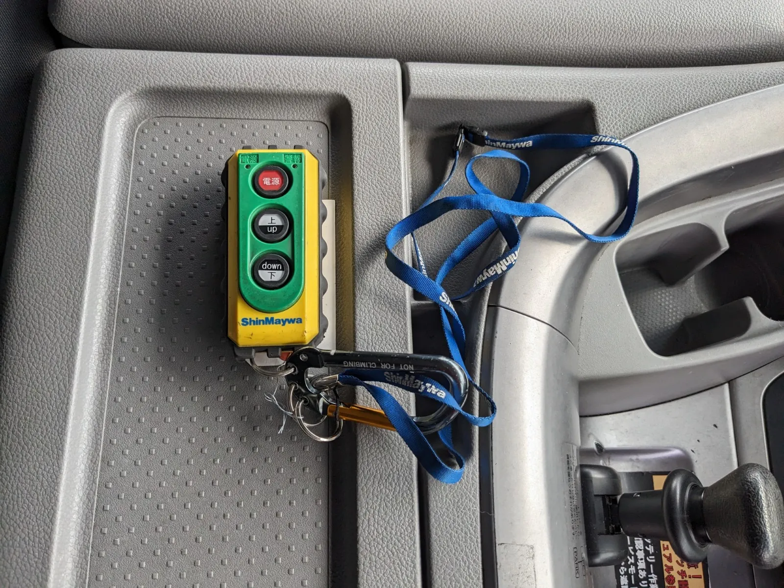 vehicle_image_20260616180034WyJFk5XKf8.webp