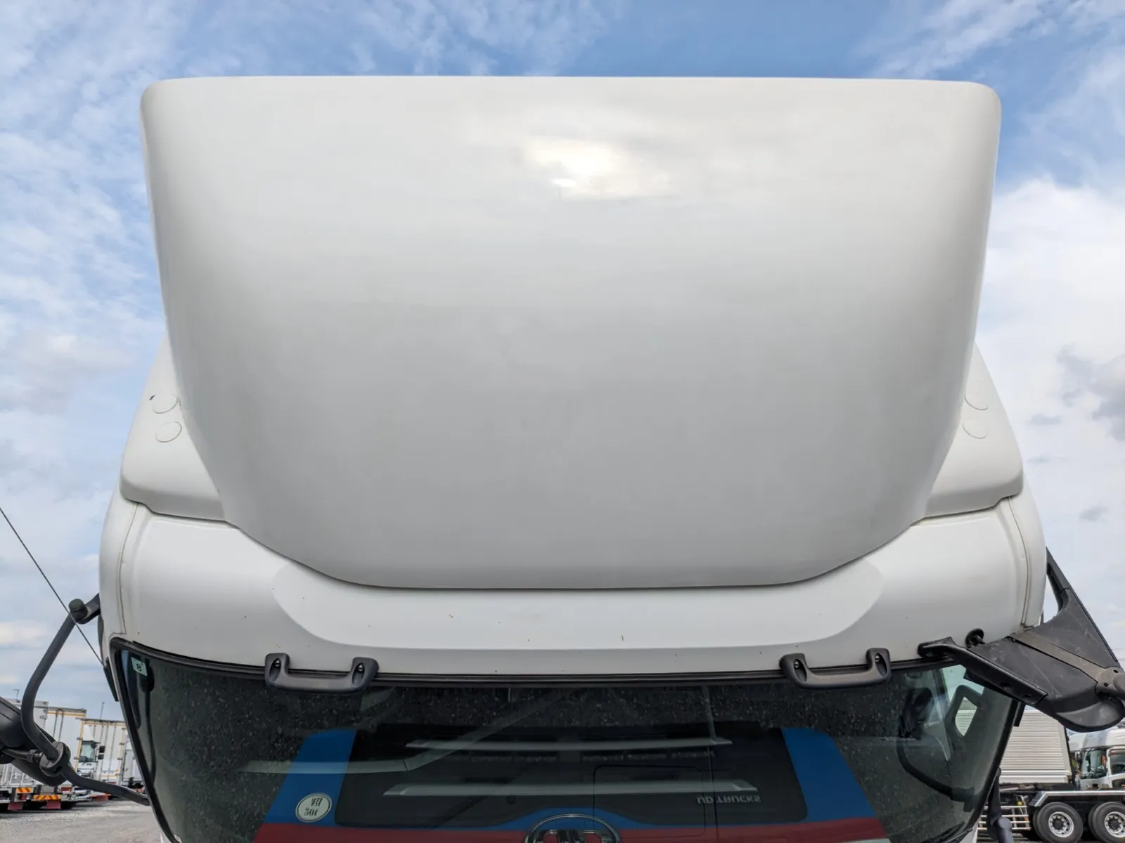 vehicle_image_20260616180034psV2grcdSU.webp