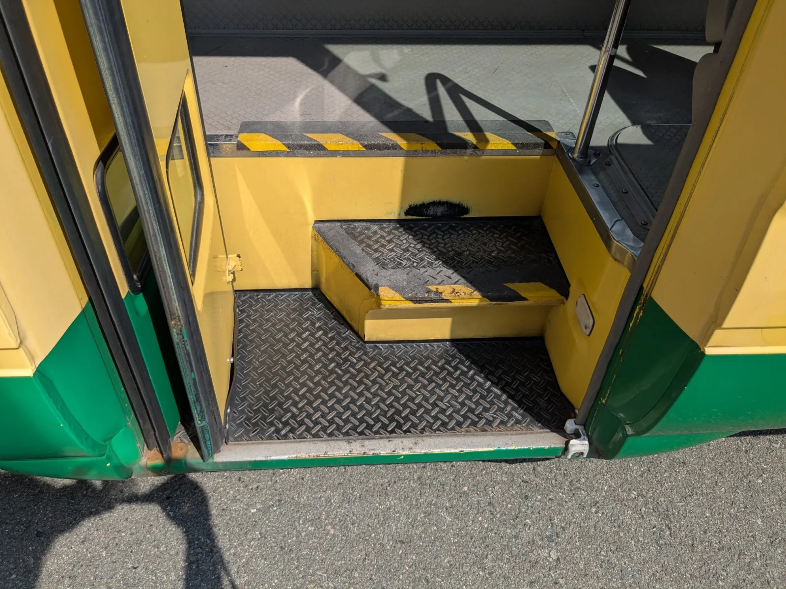 vehicle_image_202606161628169HO49D3uzg.webp