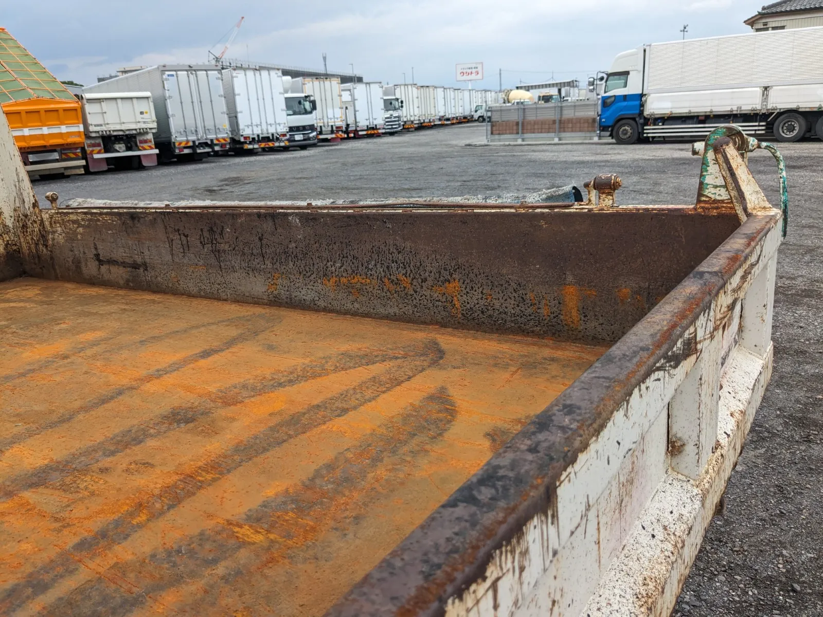 vehicle_image_20260707094215SMN4tgeOg2.webp