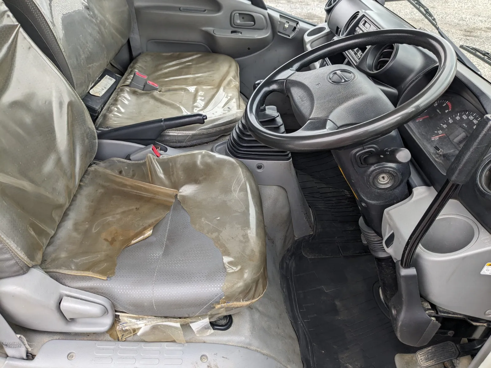 vehicle_image_20260707094222Cb4yKGTfss.webp