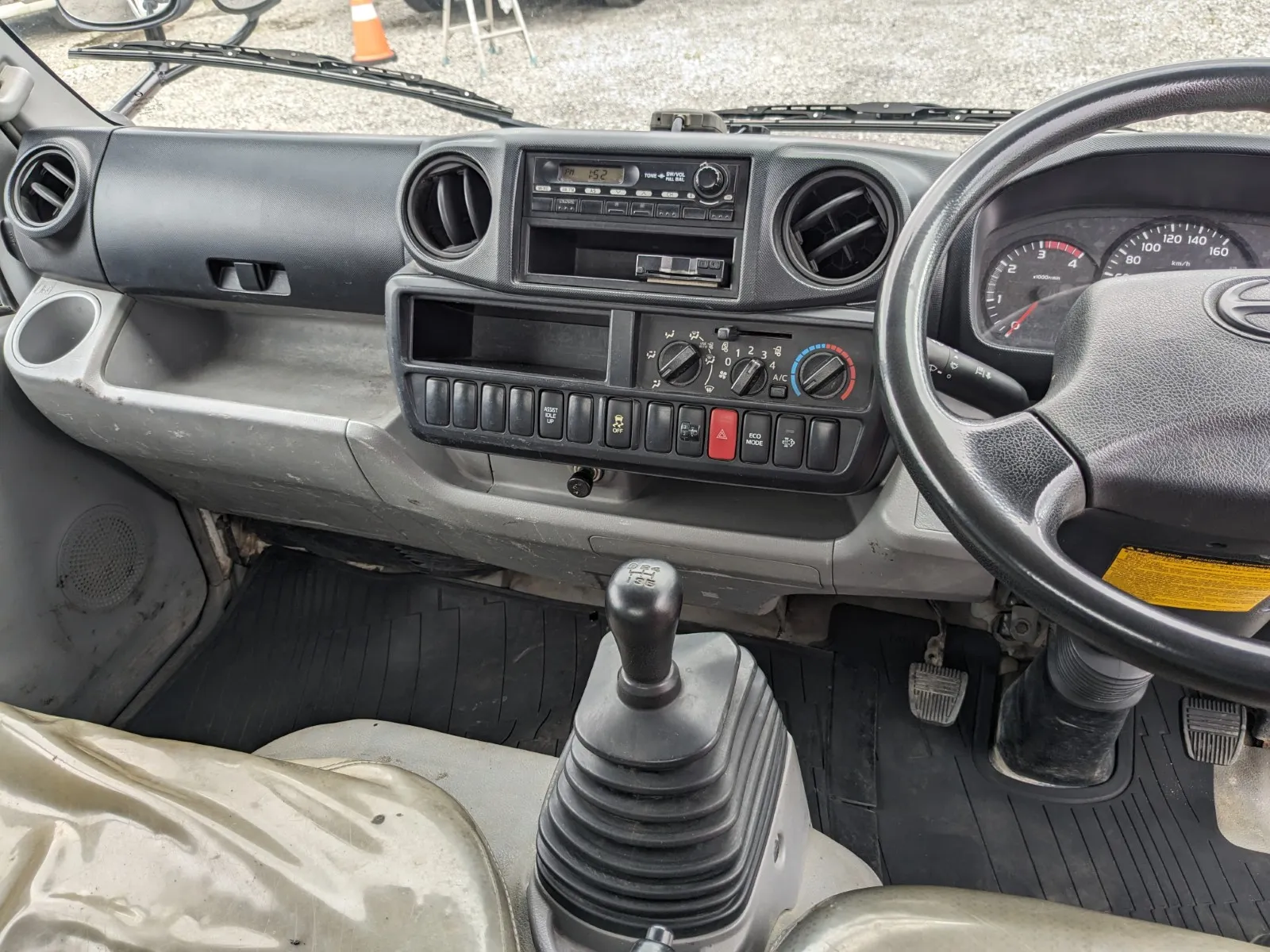 vehicle_image_20260707094224BOBj03BoNL.webp