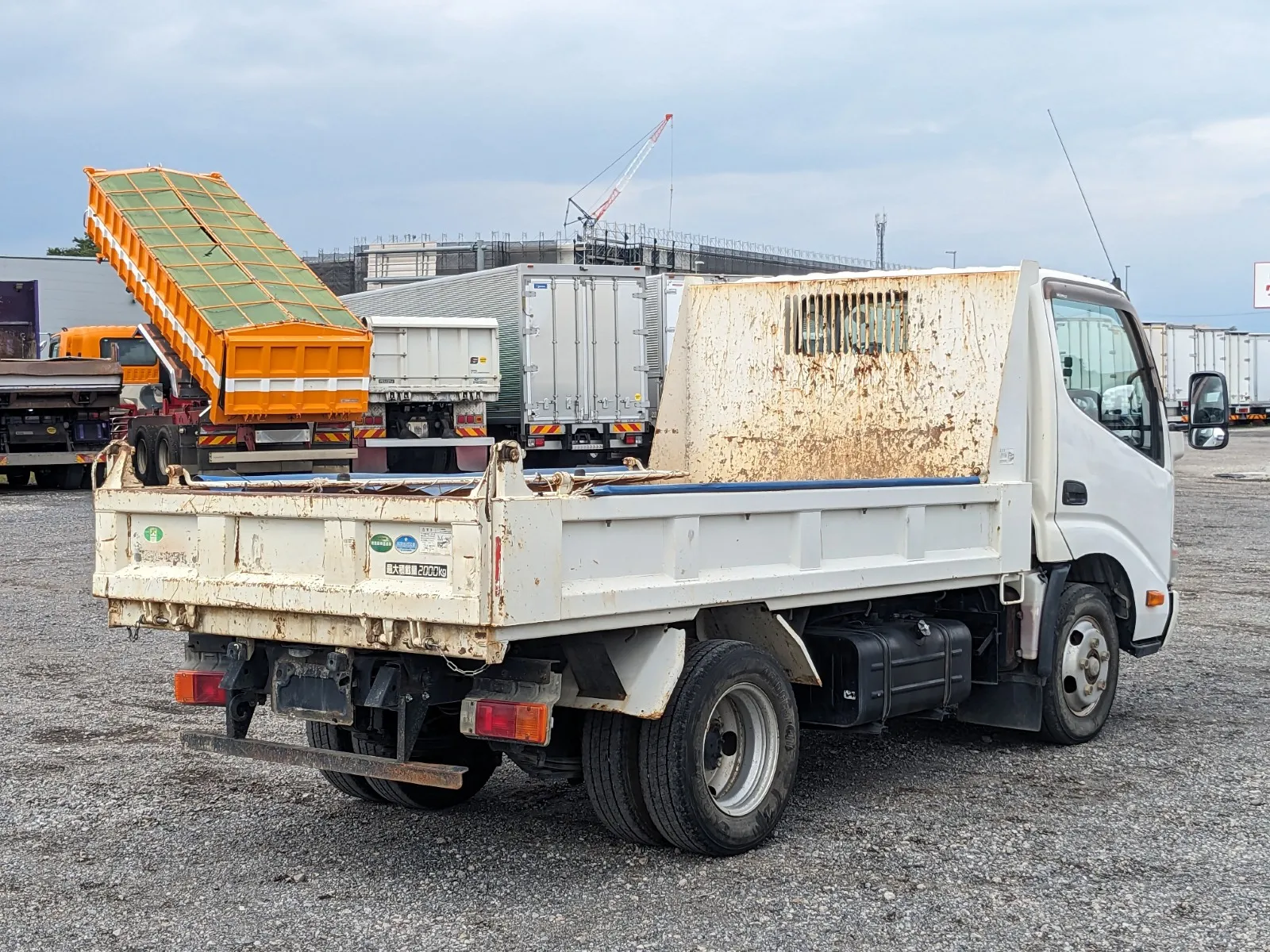 vehicle_image_20260707101106AGfV0bnPiY.webp