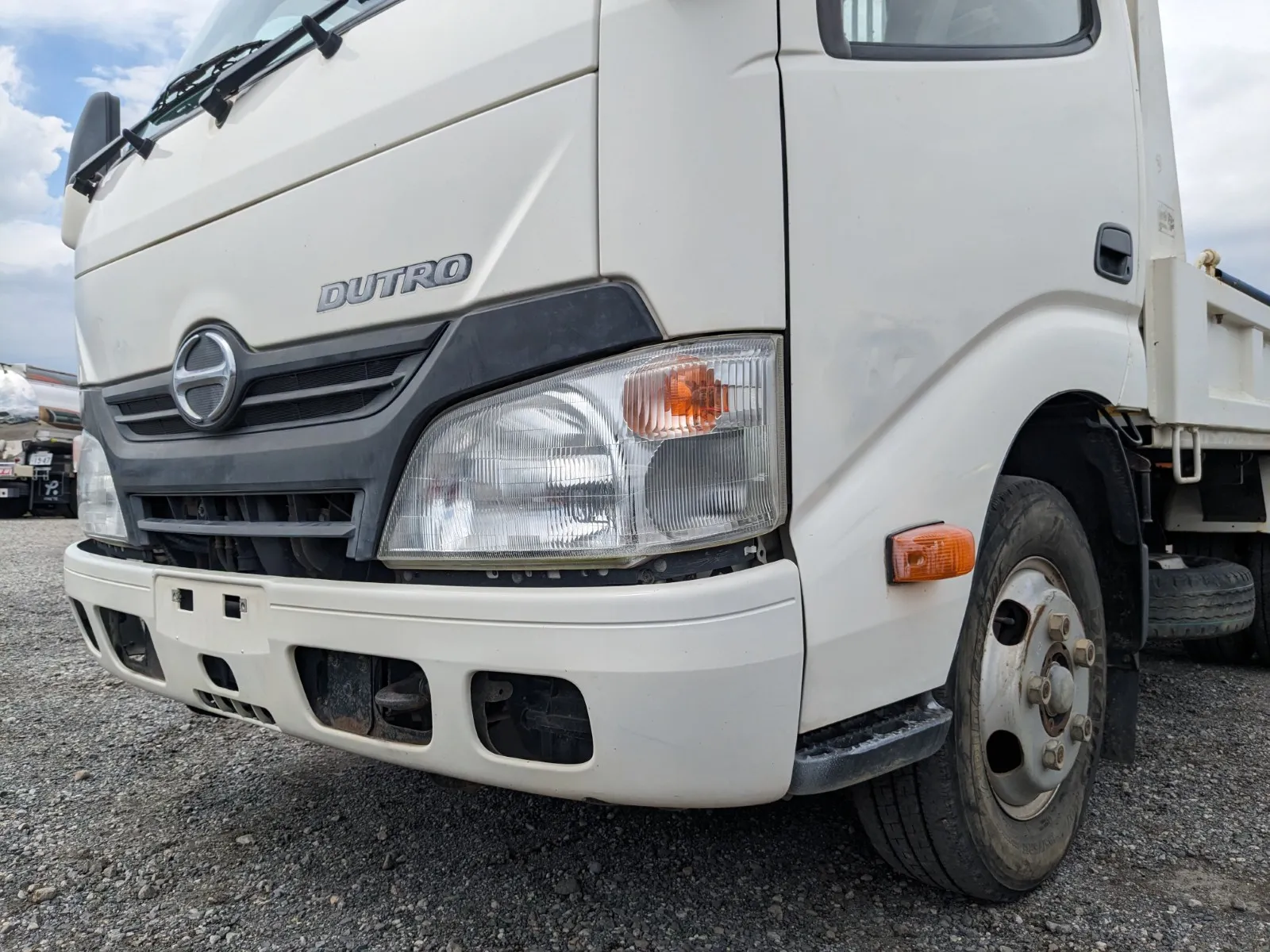 vehicle_image_202607071011238Y8RlCnLfJ.webp