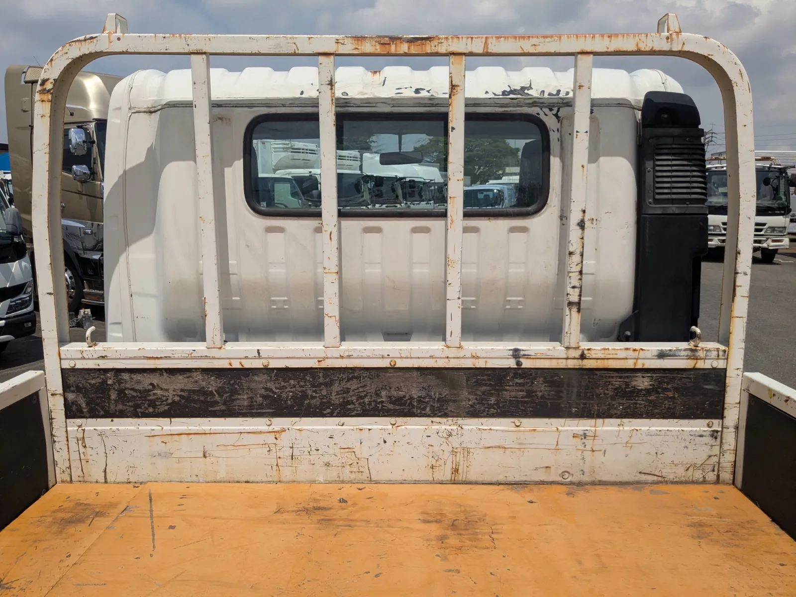 vehicle_image_20260702094815qSyyFTRlfe.webp