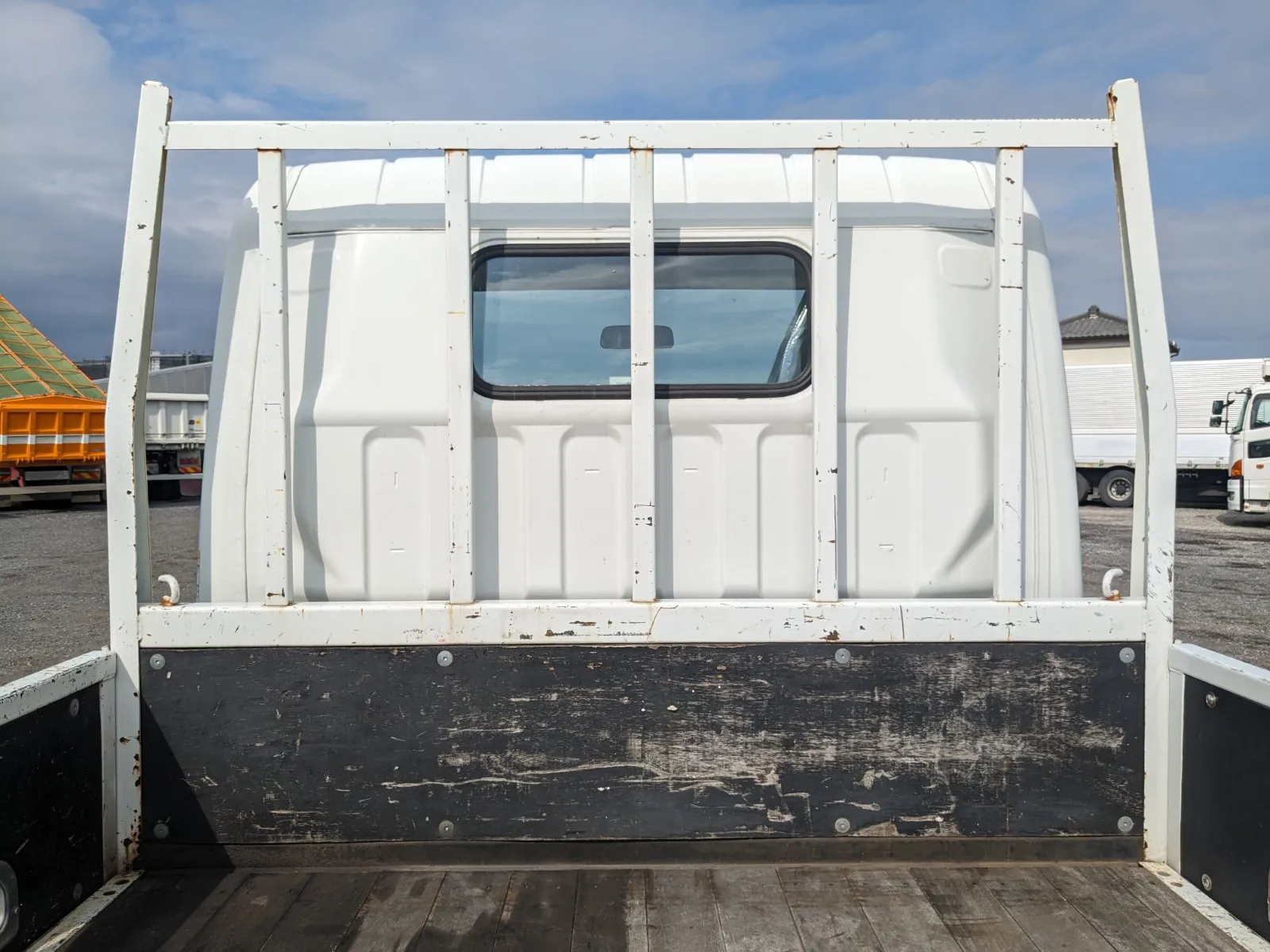 vehicle_image_20260709095719Agtddc4LZ8.webp