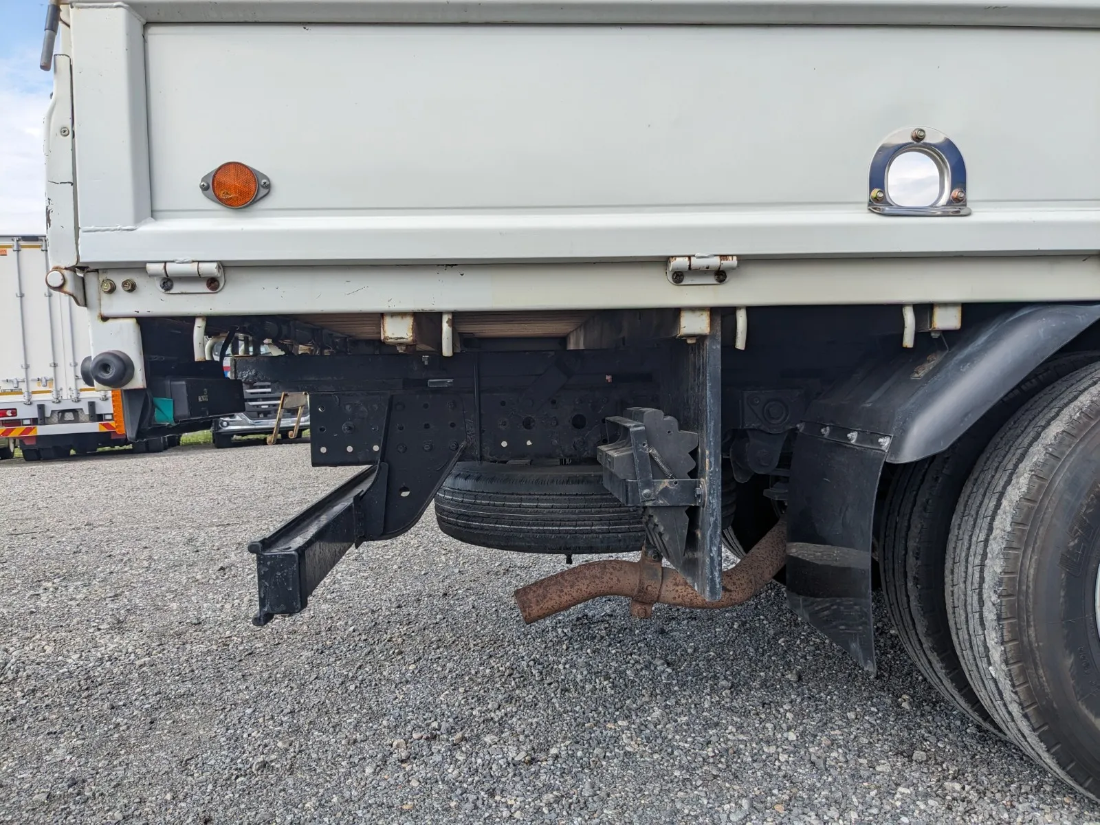 vehicle_image_20260709095724lLykhYLoje.webp