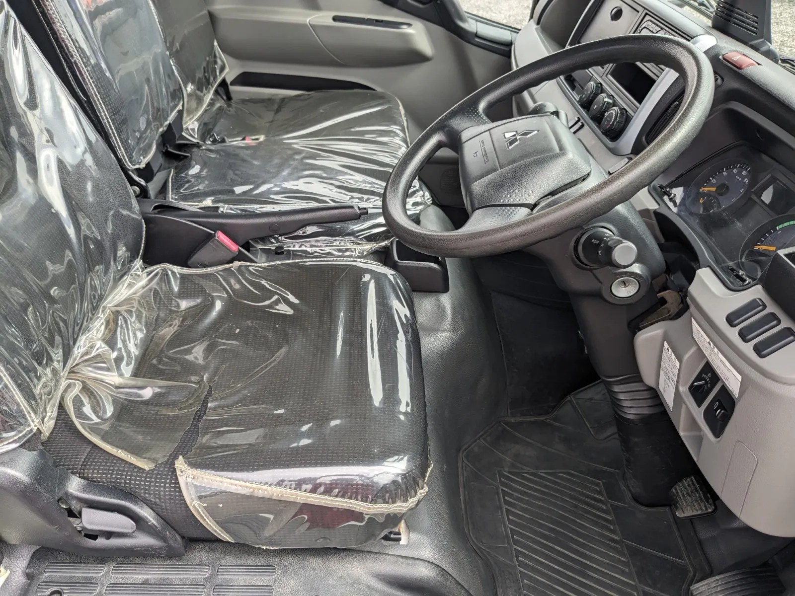 vehicle_image_20260709095725hKya4QAXcA.webp