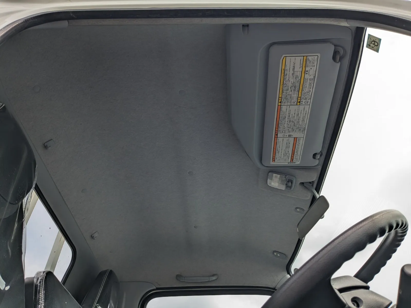 vehicle_image_20260709095726jDrnwqd4GY.webp