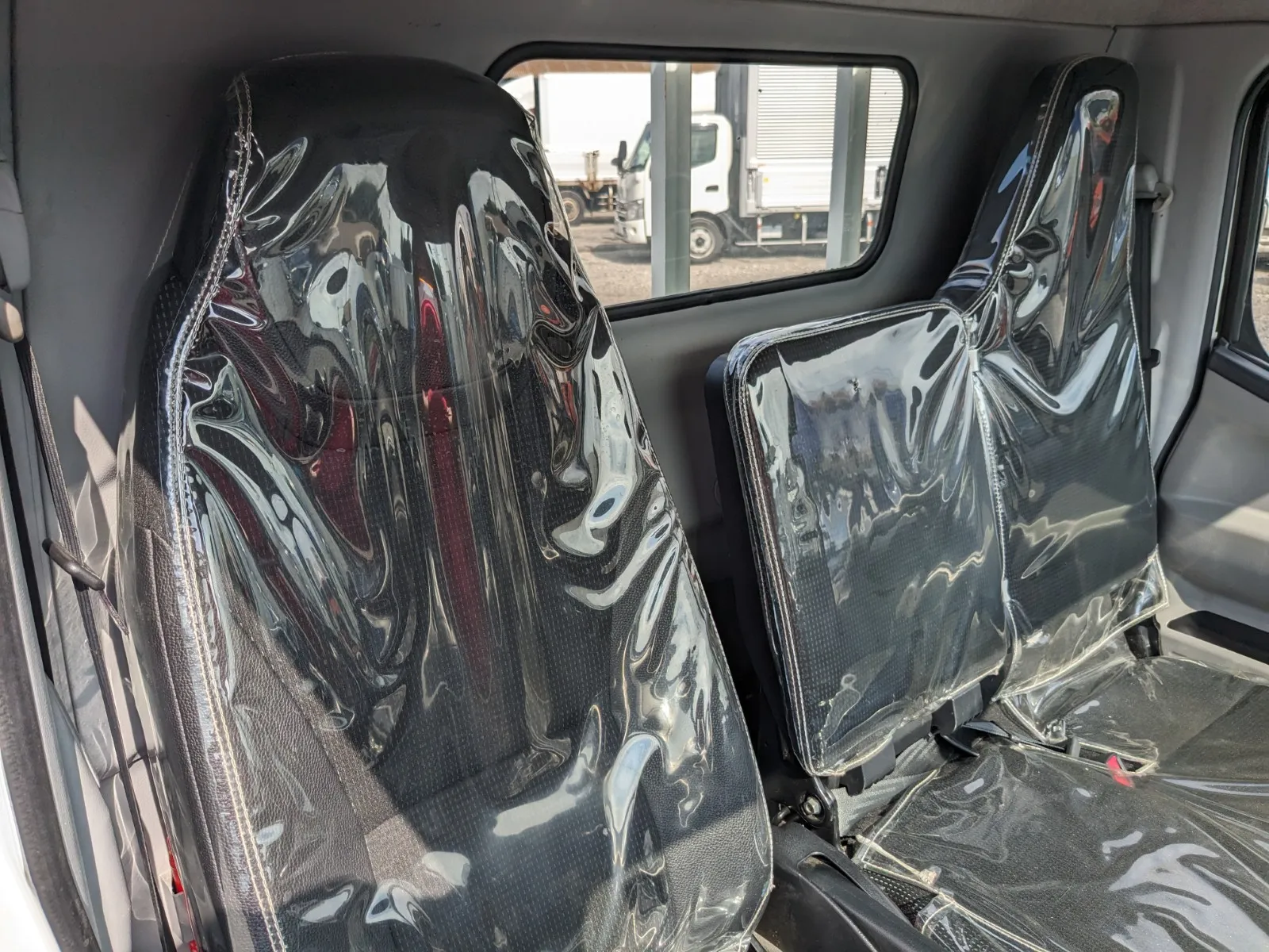 vehicle_image_20260709095726nU36qbhTOf.webp