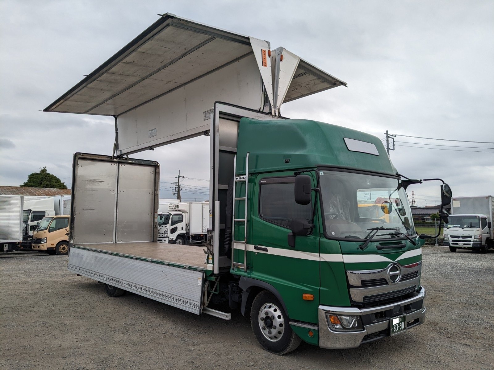 vehicle_image_20260529134425FdnaRO0qGJ.jpg