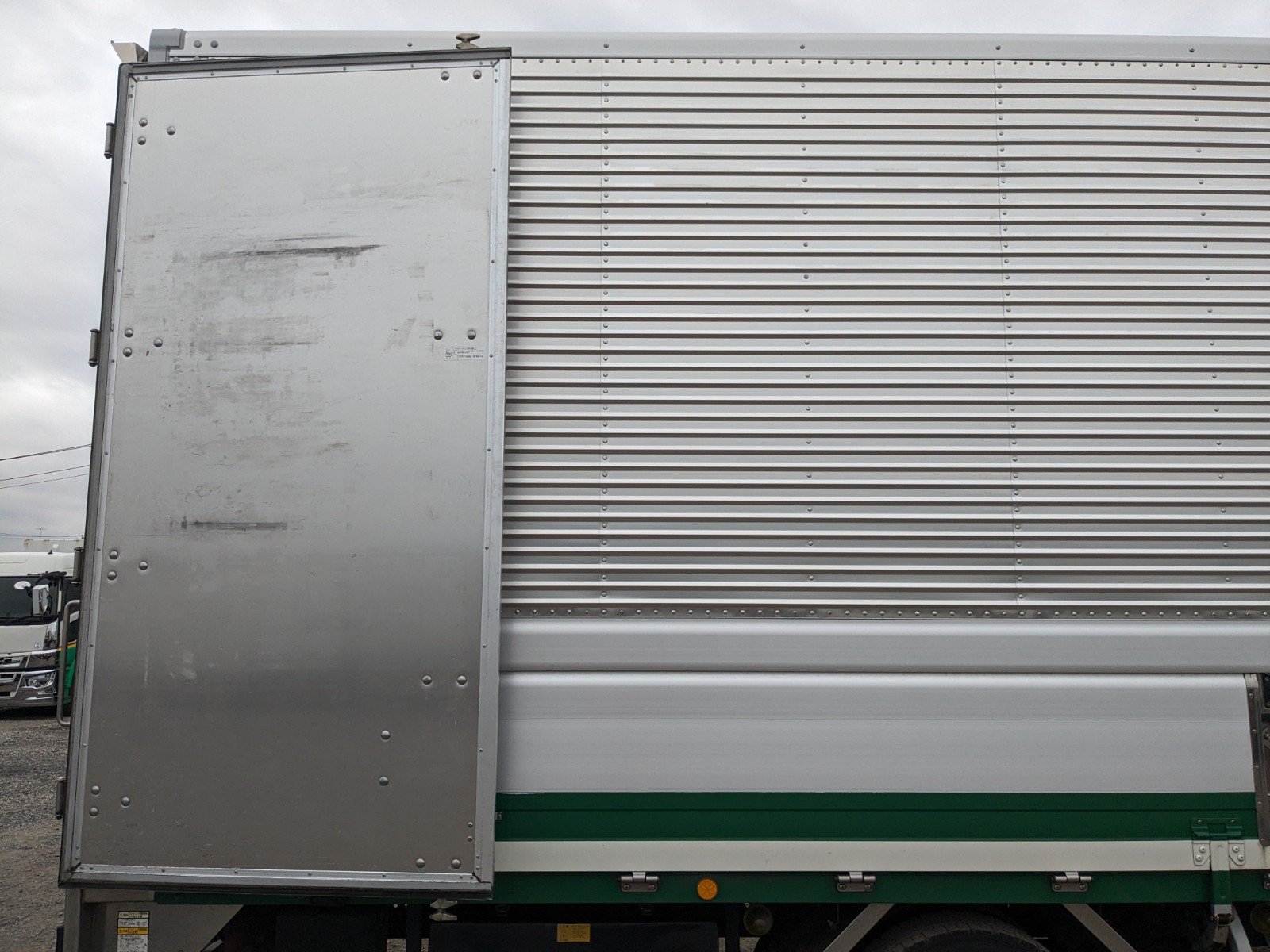 vehicle_image_20260529134425Wq66vnMoiC.jpg