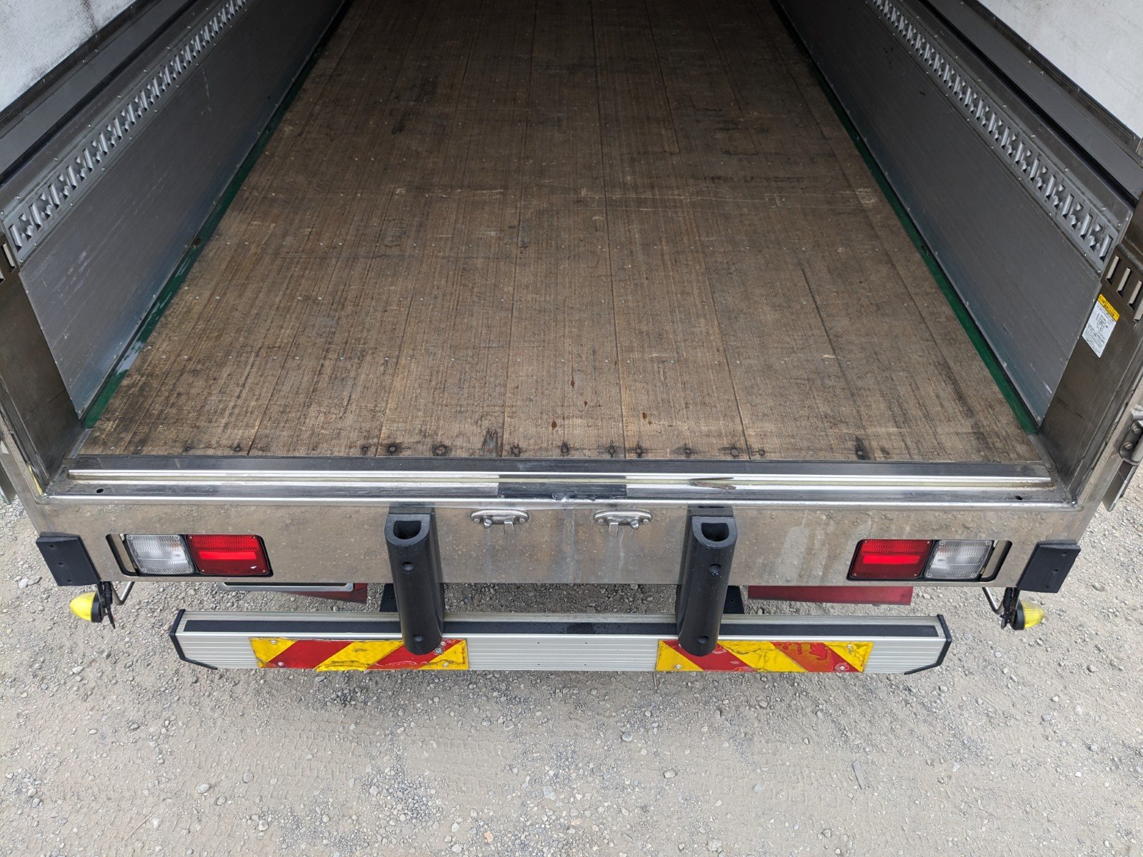 vehicle_image_20260529134425apGC5UeWoJ.jpg