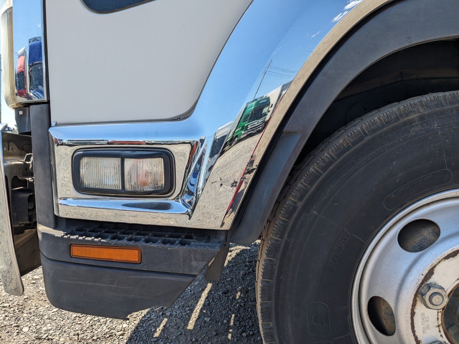 vehicle_image_20260606140609EZ29hBn1av.jpg