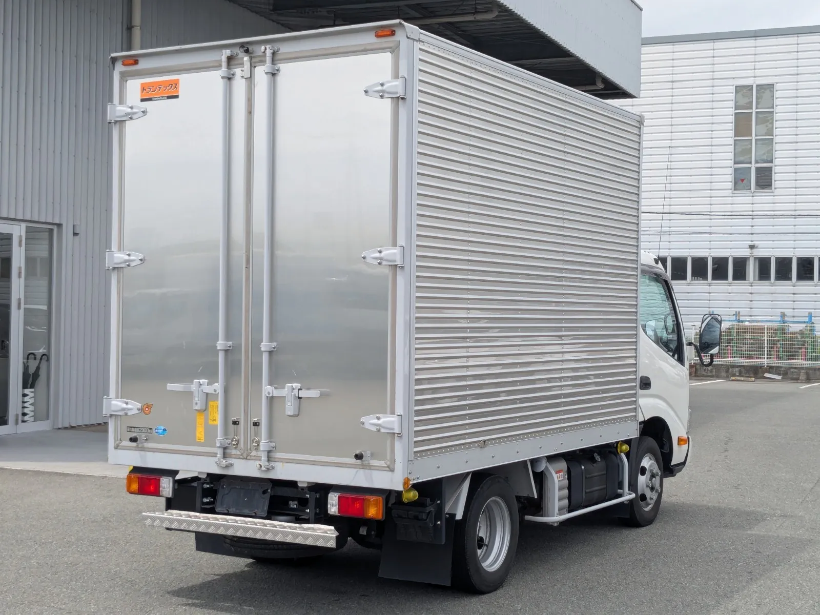 vehicle_image_20260716092021tndljaZdWl.webp