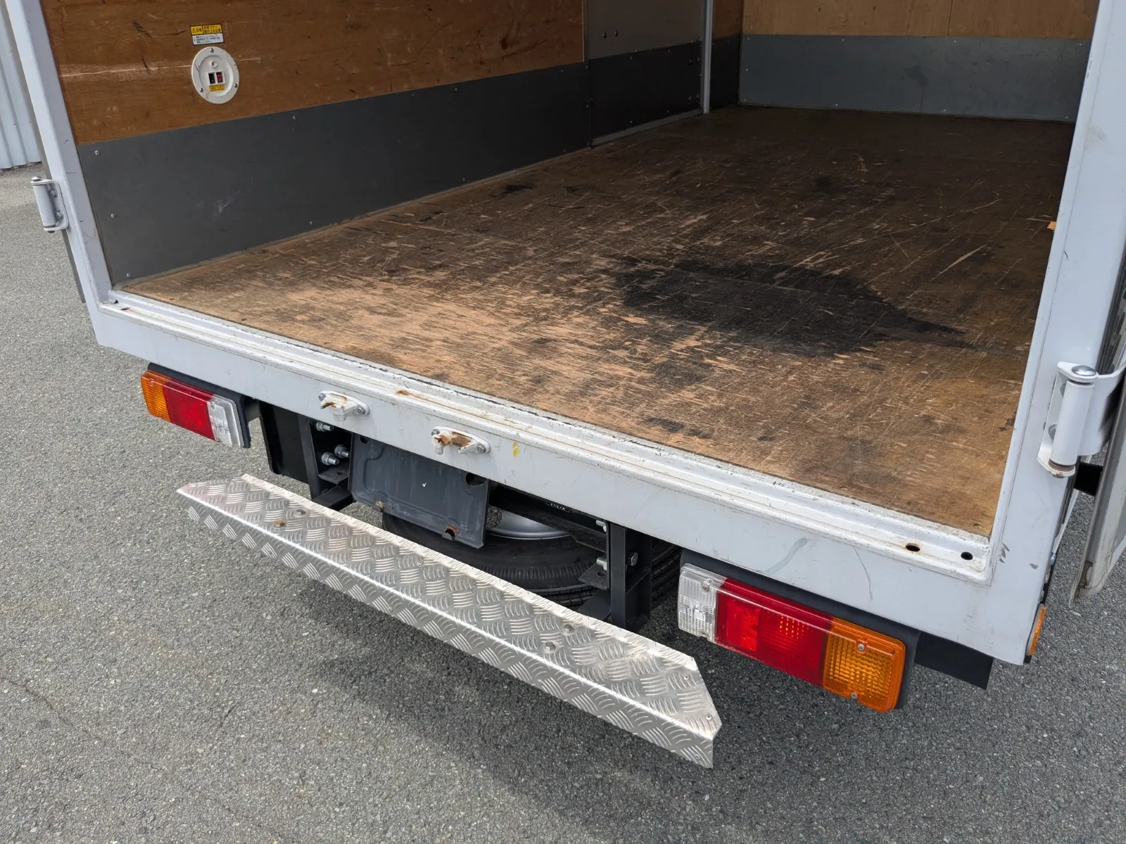 vehicle_image_20260716092028RrO0XhpF5D.webp