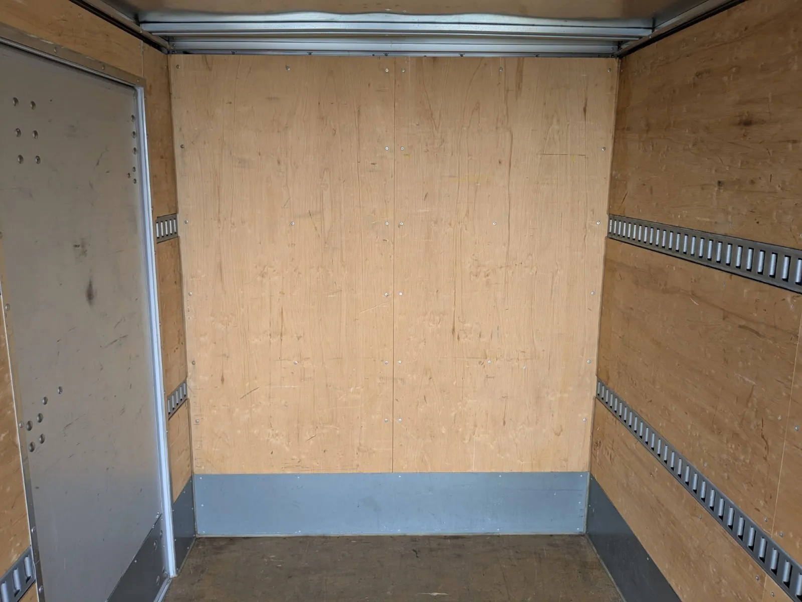 vehicle_image_20260716092029jbQjOMVDOF.webp