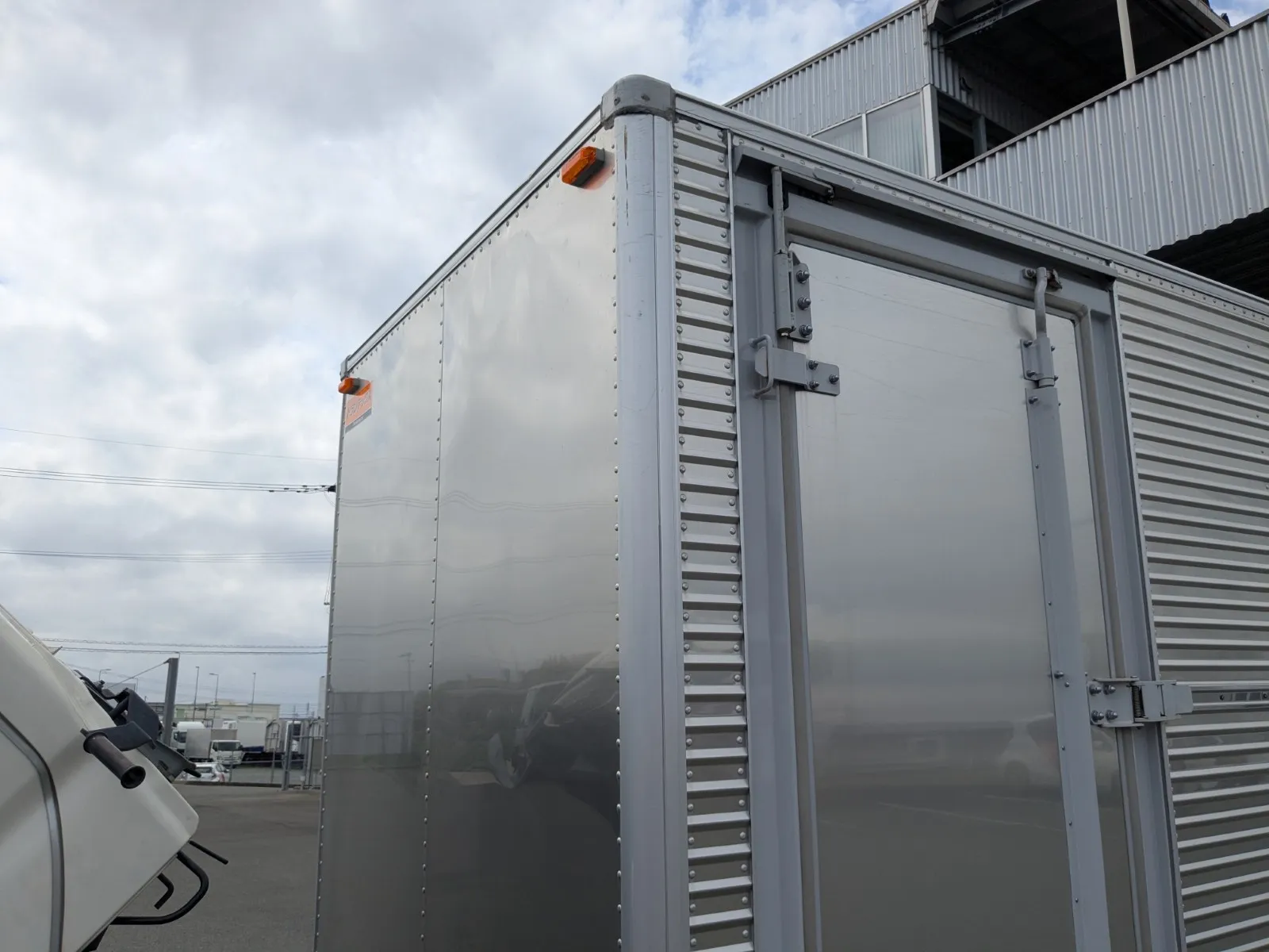vehicle_image_20260716092034nhXGgdODJi.webp