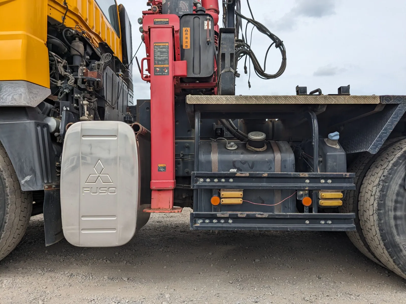 vehicle_image_20260704120221Hdw506Onzb.webp