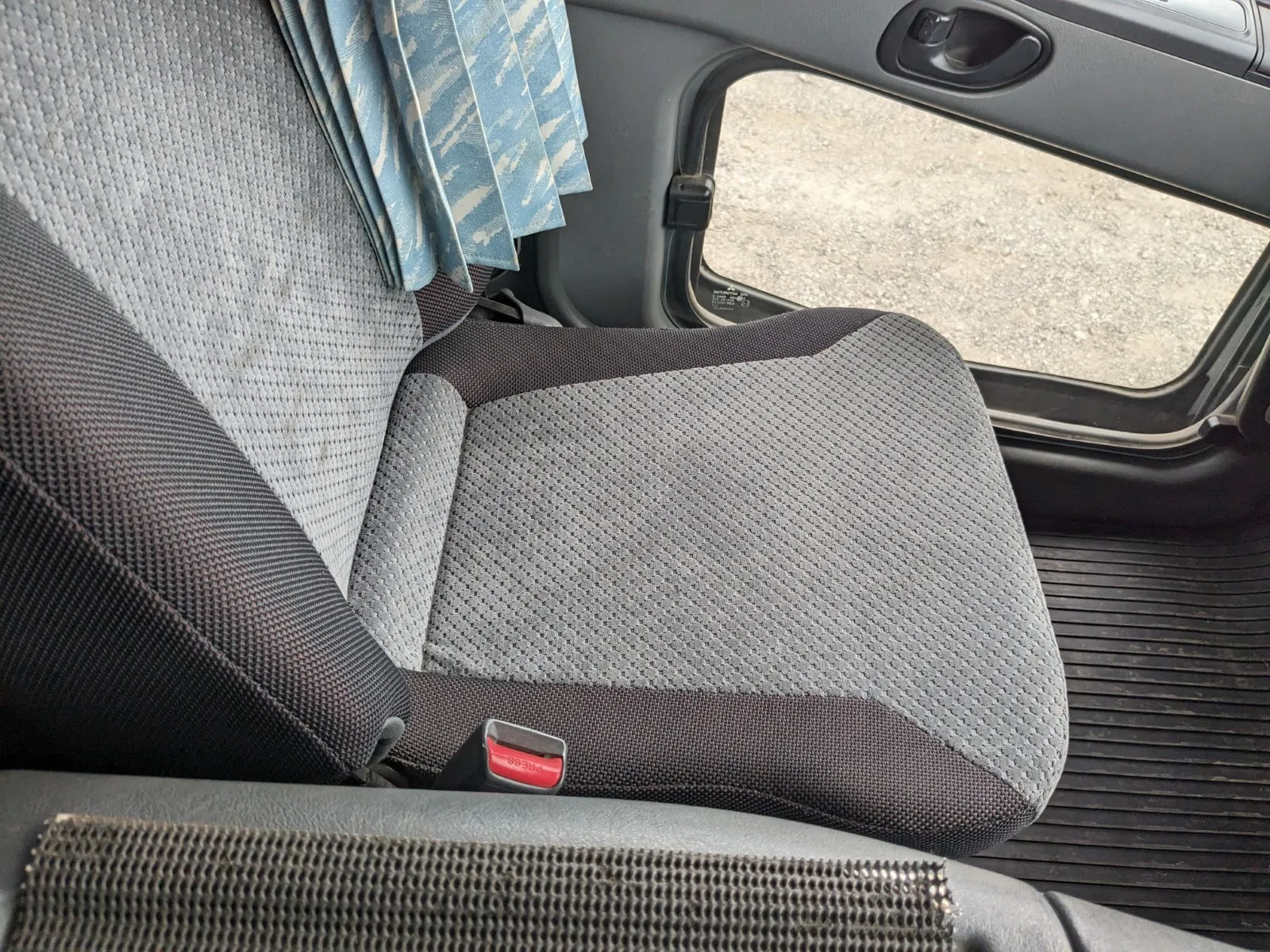 vehicle_image_20260704120229YxUVnWGGSQ.webp