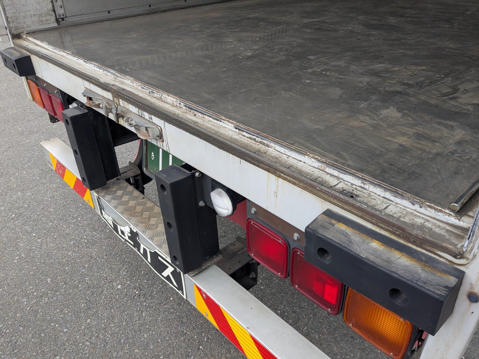 vehicle_image_20260603101413RePTmbSMxm.jpg