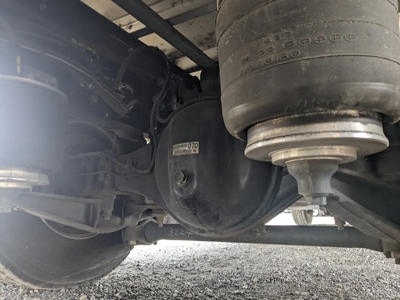 vehicle_image_20260616181420ci9wx5kYbN.webp
