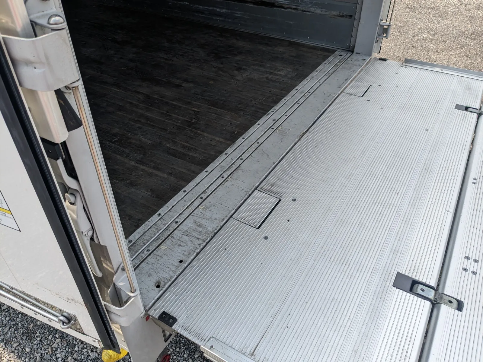 vehicle_image_20260616181420k1NRx7p0lB.webp