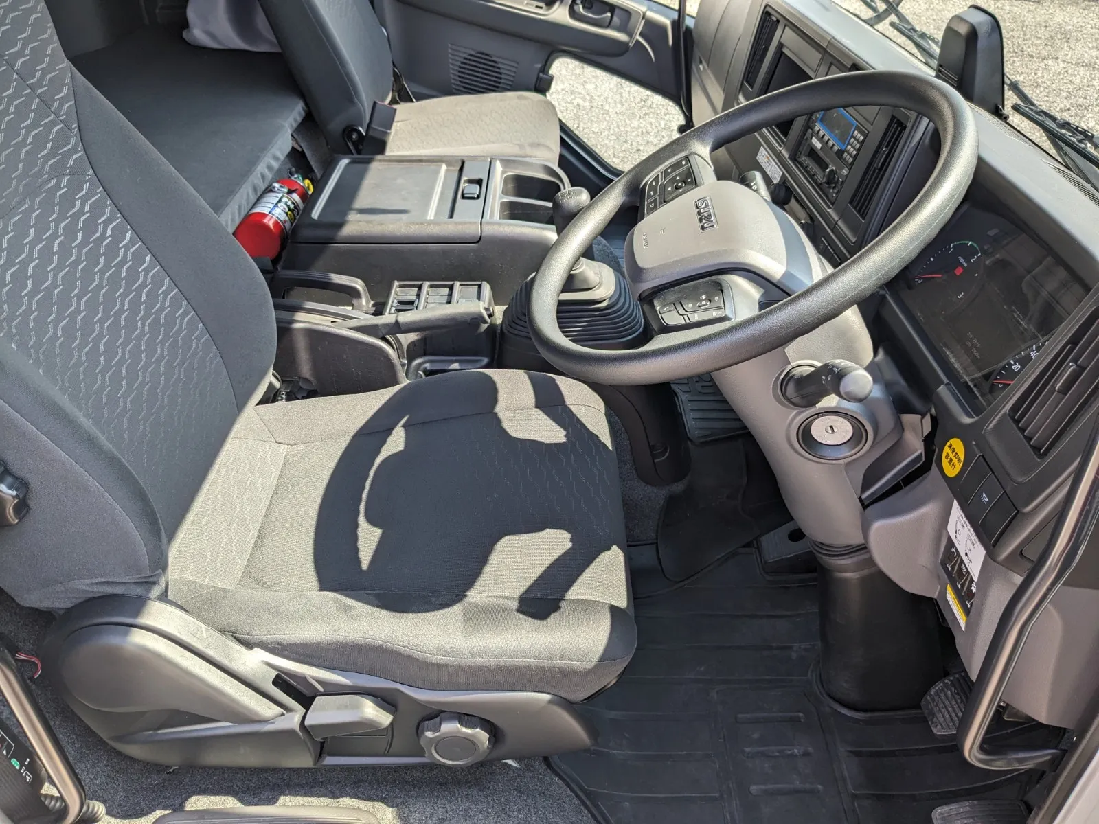 vehicle_image_20260616183320FnY22qNpjc.webp