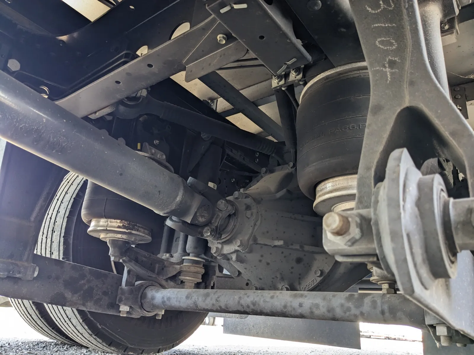 vehicle_image_20260616183320QxjgEraGXo.webp