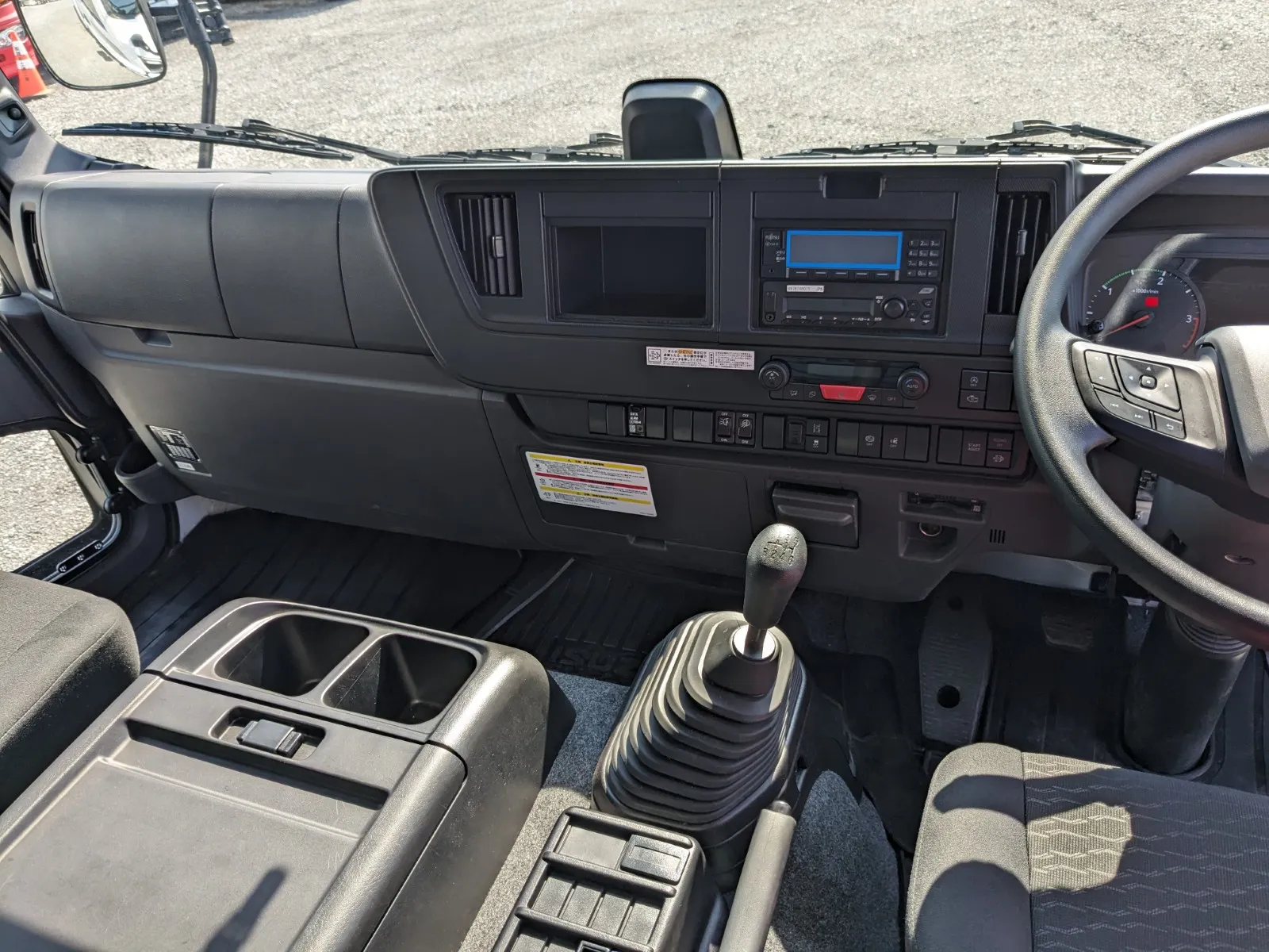 vehicle_image_20260616183320e1HW6AILcZ.webp