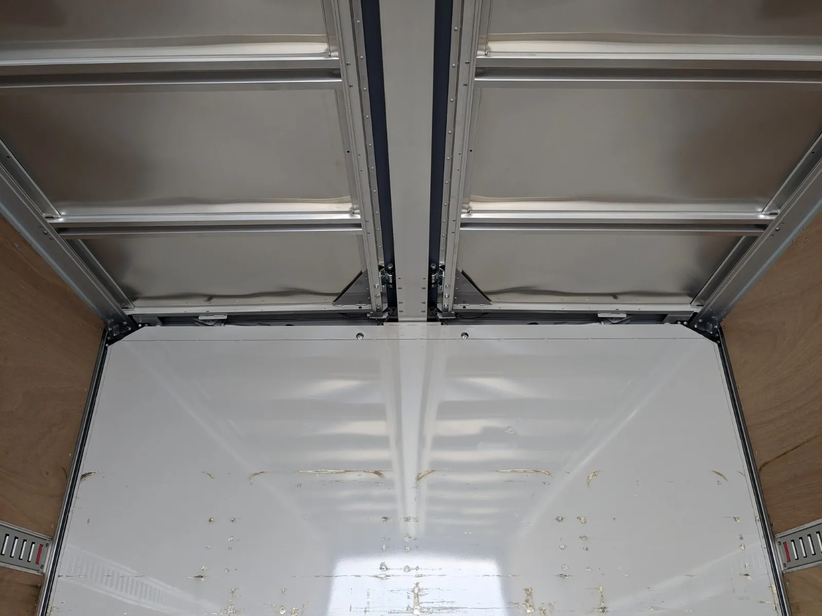 vehicle_image_20260616183320ok8WSvxspk.webp
