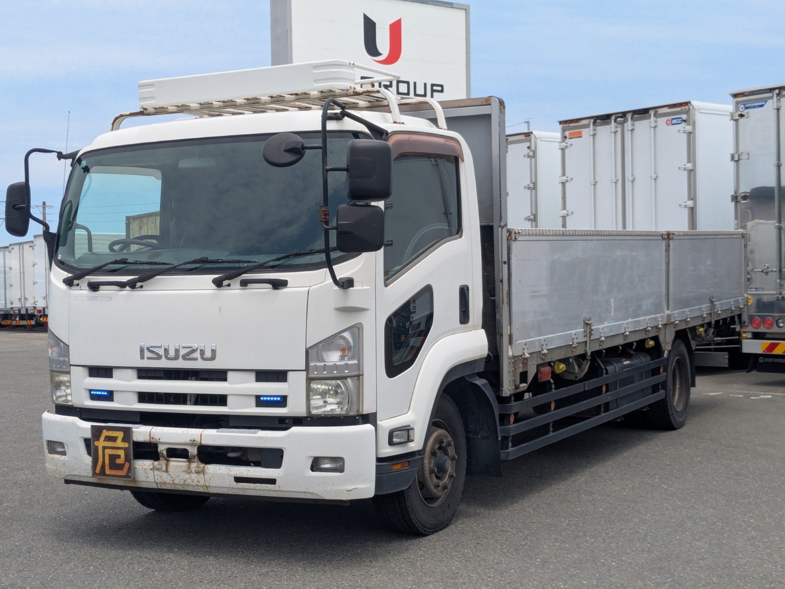 vehicle_image_20260615111823uPWJ67TpOJ.jpg
